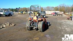 CK25 4X4 TRACTOR W/ LOADER SN: 170100115