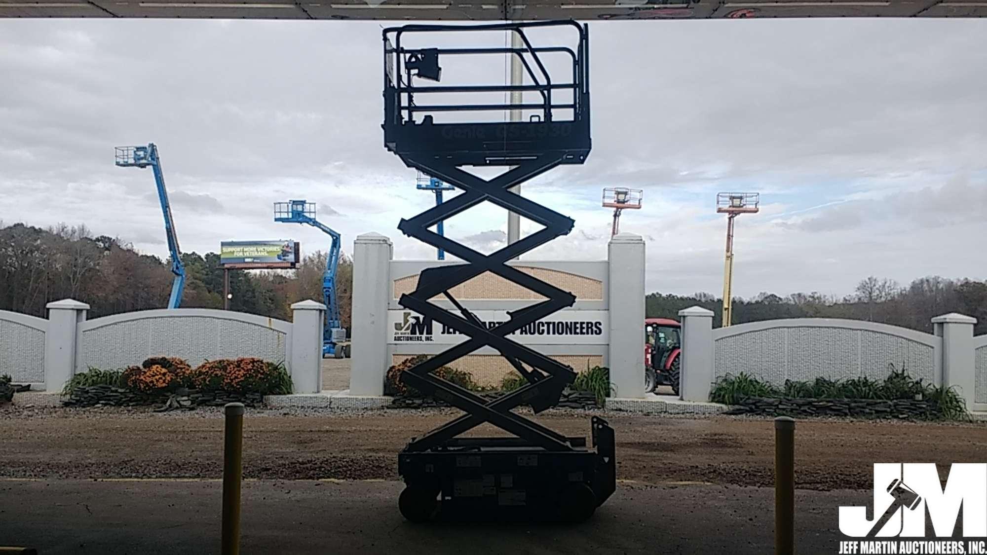 2013 GENIE GS-1930 SCISSOR LIFT SN: GS3013A-118296