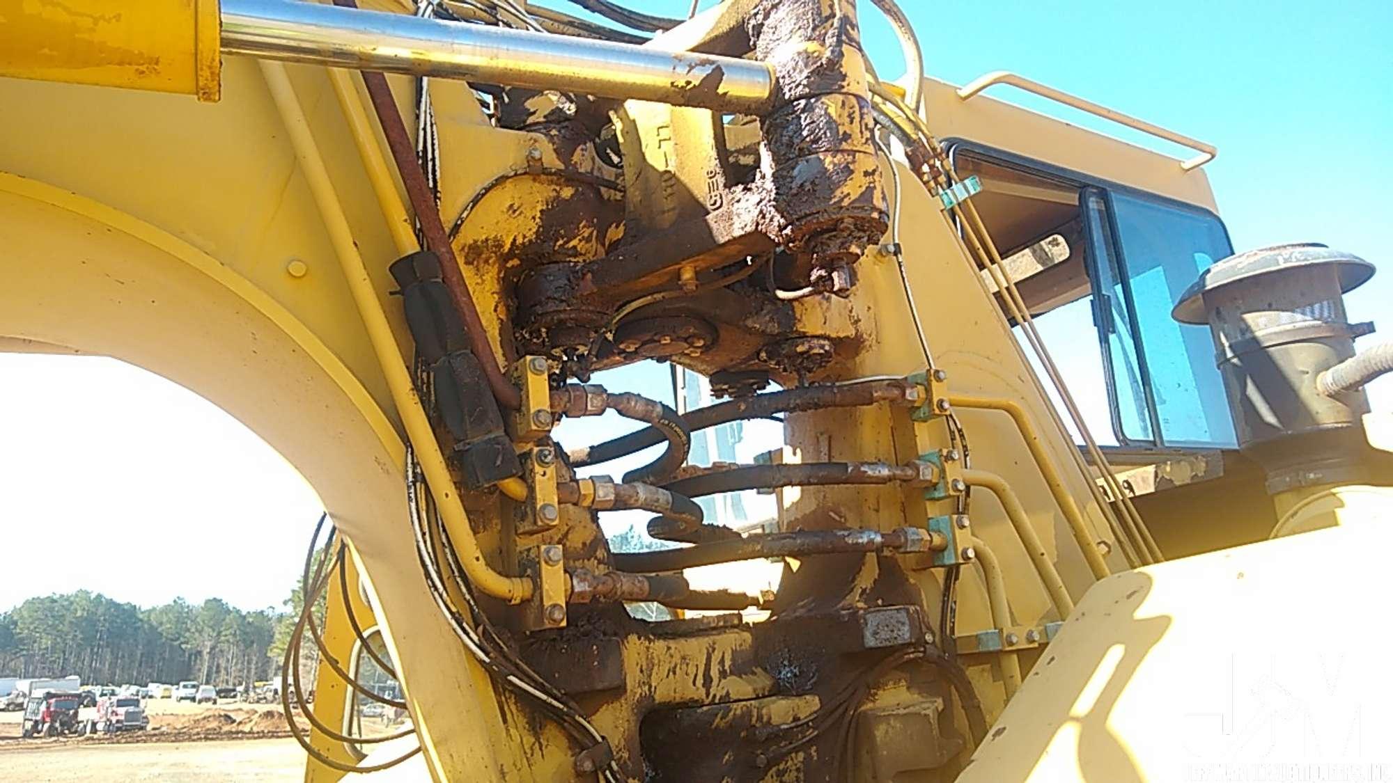 2000 CATERPILLAR 611 ELEVATING SCRAPER SN: 6SZ00233