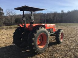 2005 KUBOTA M9000 4X4 TRACTOR SN: 66049