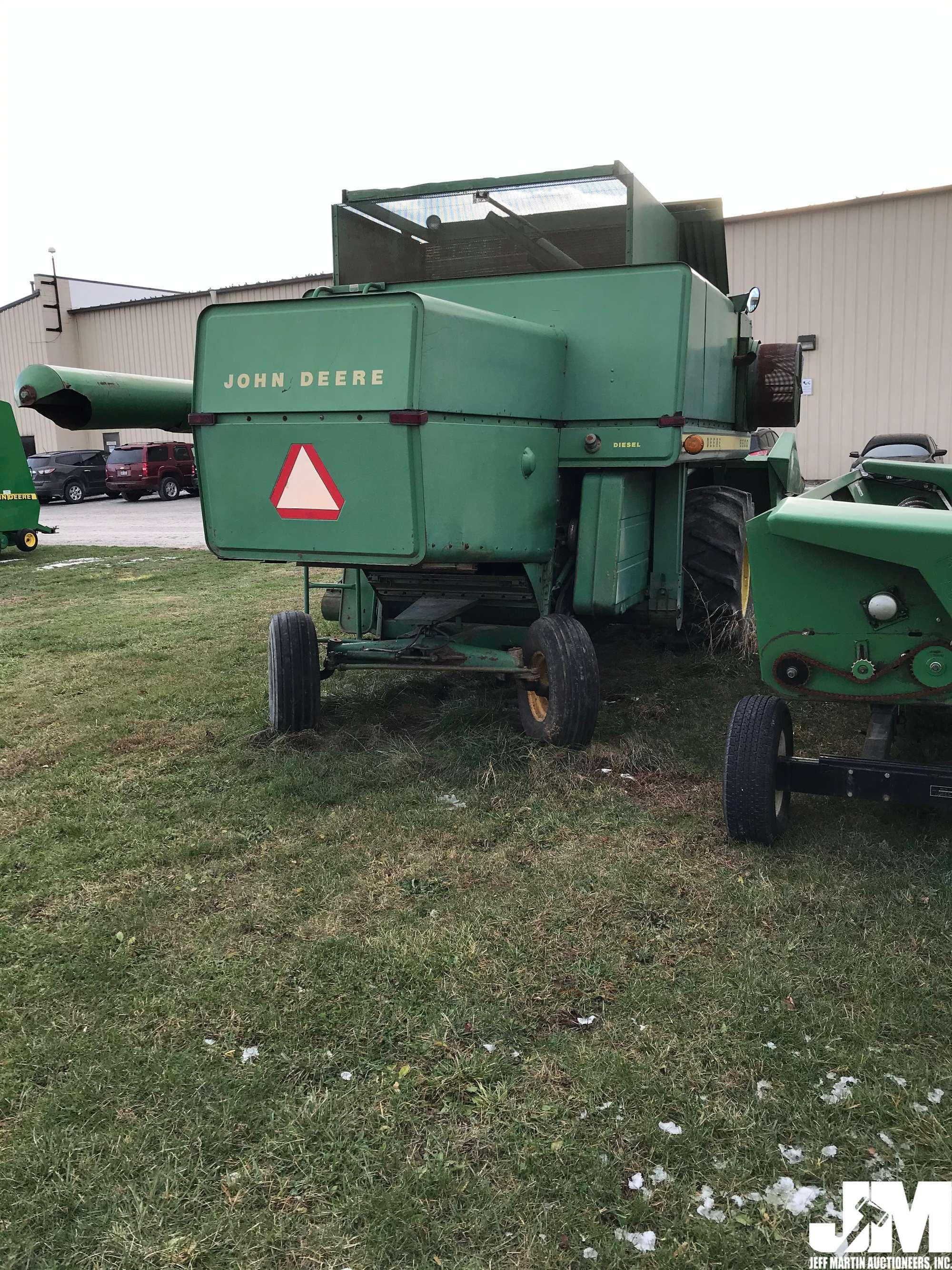 1972 JOHN DEERE 6600 SN: 006745 COMBINE