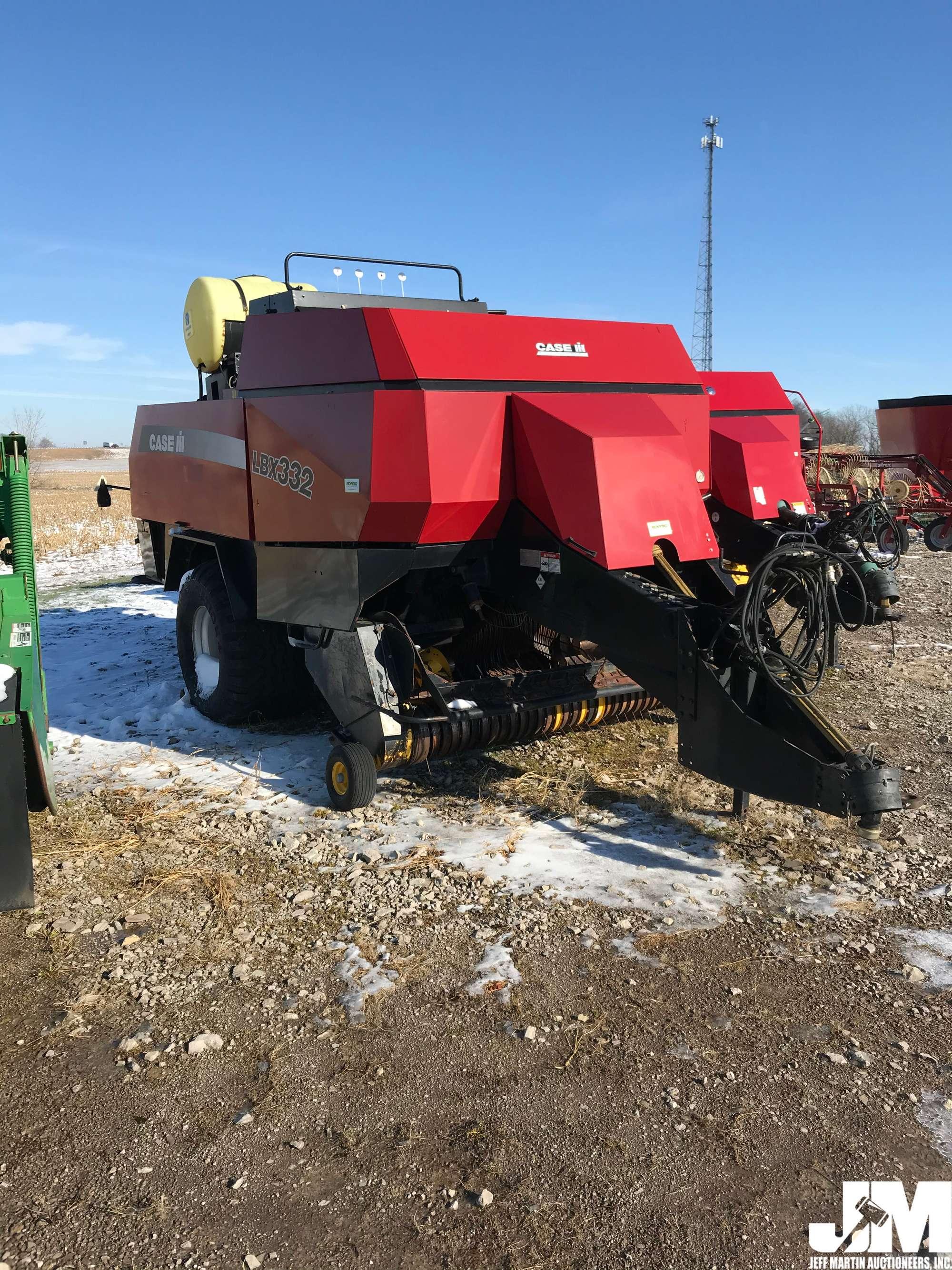 2006 CASE-IH SQUARE BALER LBX332 SN: 324358007