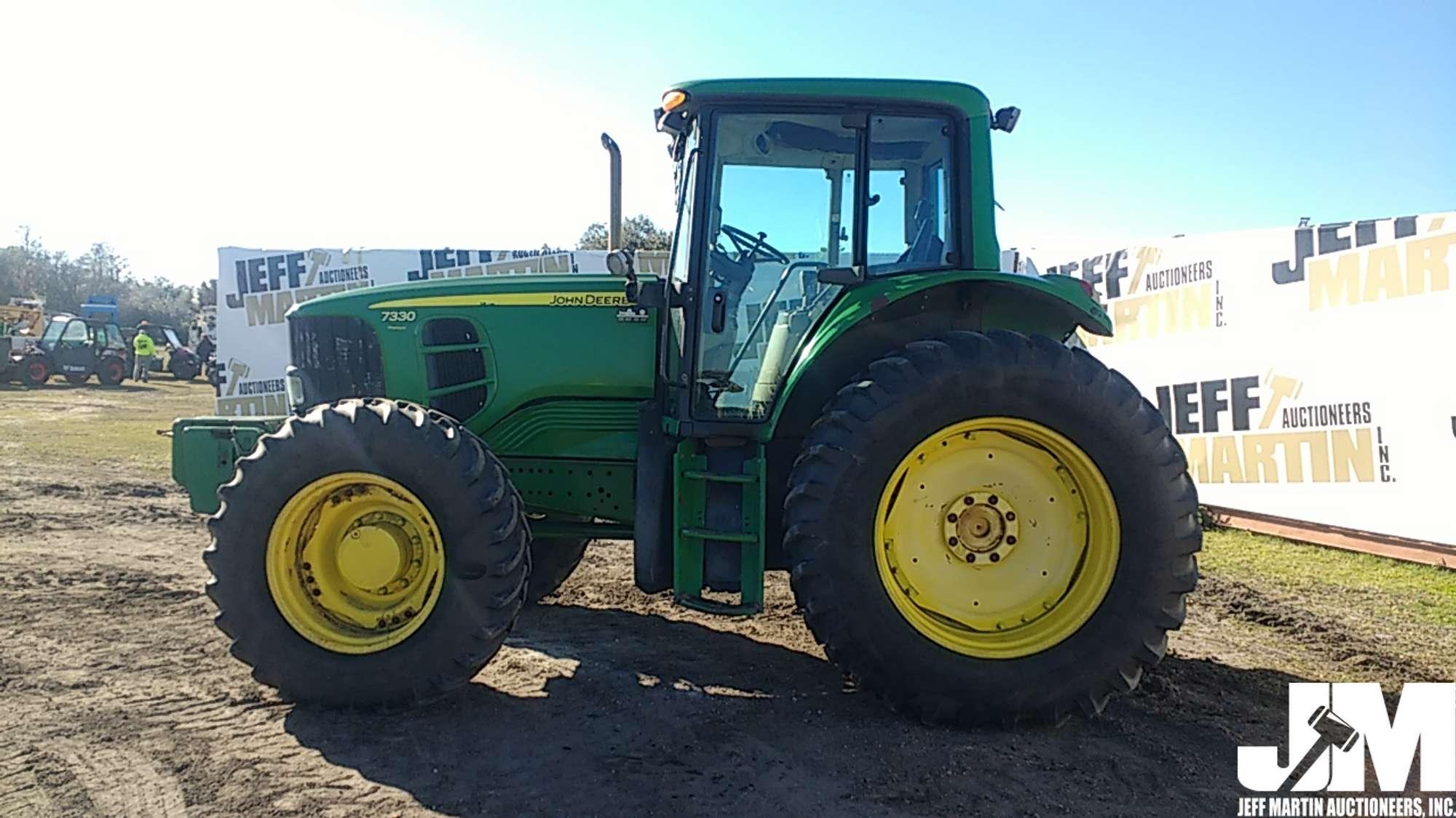 JOHN DEERE 7330 PREMIUM 4X4 TRACTOR SN: 013445