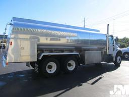 2014 FREIGHTLINER M2 VIN: 1FVHCYCY1EHFS6034 T/A FUEL & LUBE TRUCK