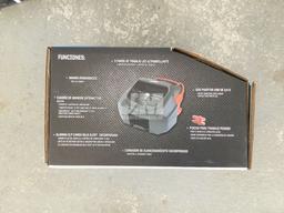 (UNUSED) PEAK PK0J700 700 AMP JUMP-STARTER