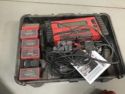 SNAP-ON DIAGNOSTICS MT2500 SCANNER WITH CARRY CASE