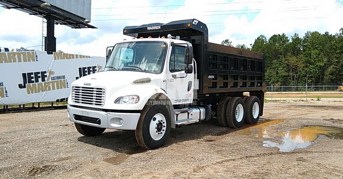 2016 FREIGHTLINER M2 TANDEM AXLE DUMP TRUCK VIN: 1FVHCYDT6GHHC4285