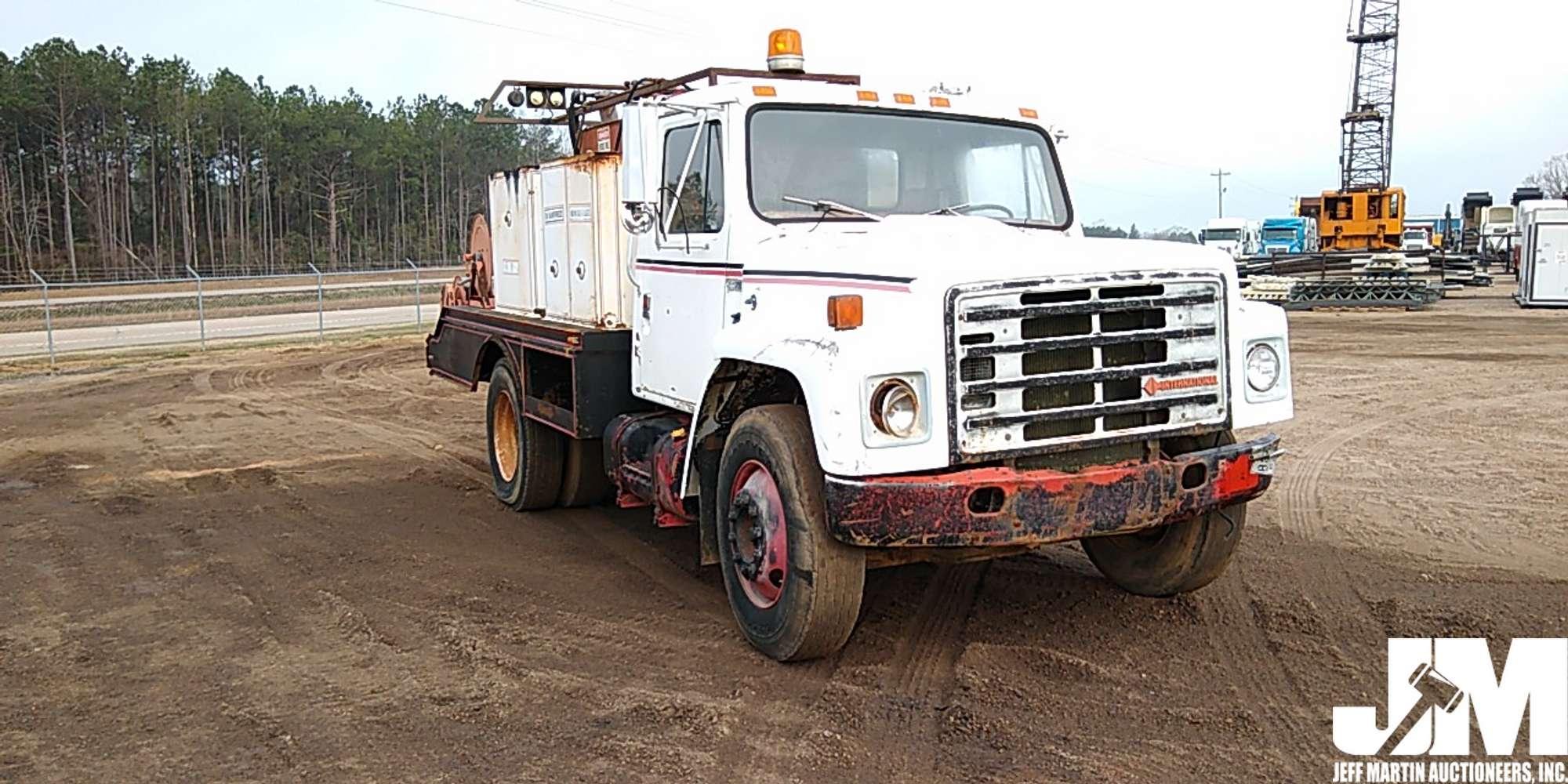 1986 INTERNATIONAL S1754 VIN: 1HSLCHXN3GHA55746 S/A FUEL & LUBE TRUCK