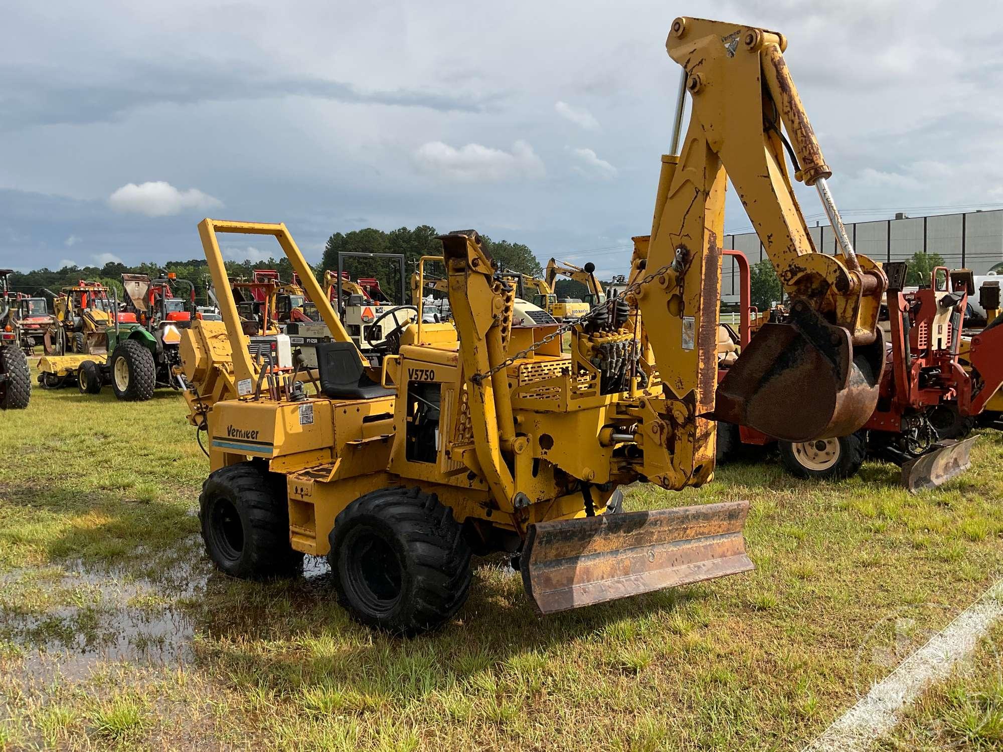 1999 VERMEER V5750 TRENCHER SN: 1VRM082Z9X1000689