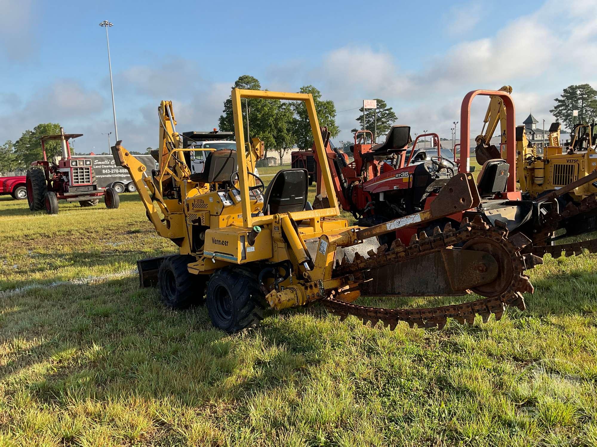 1998 VERMEER V3550A TRENCHER SN: 1VR3072POW1000725