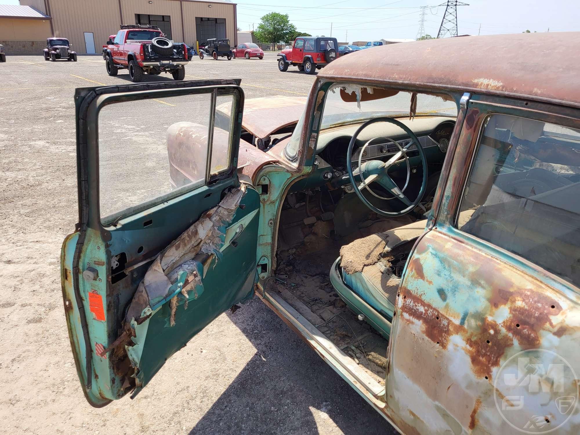 1955 CHEVROLET BELAIR VIN: C56K078383 4 DR SEDAN