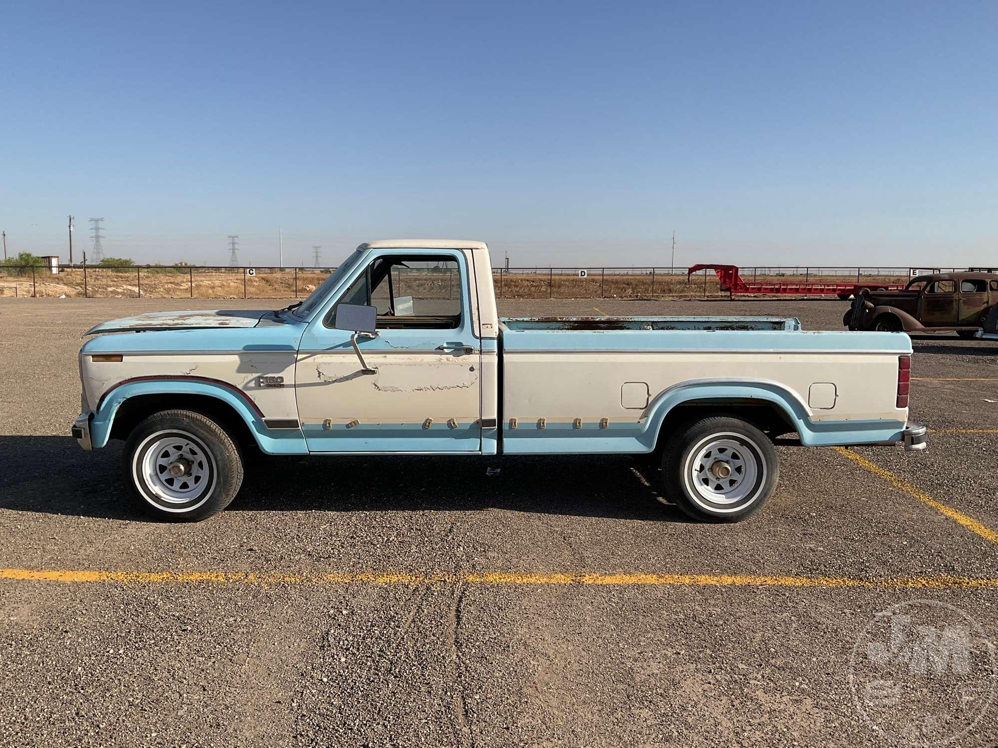 1982 FORD F-150 VIN: 1FTDF15F4CUA08134 PICKUP