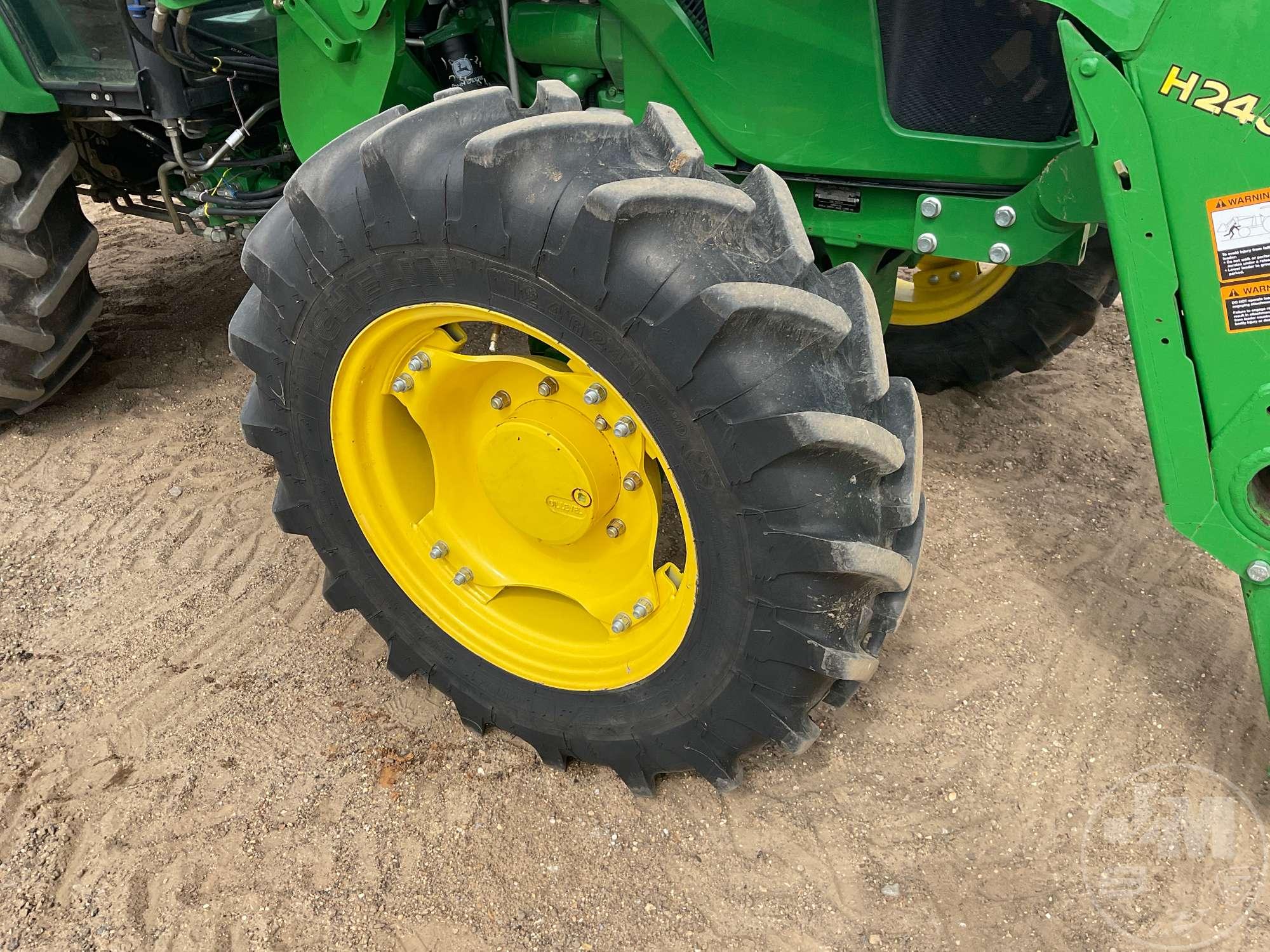 2014 JOHN DEERE 5085E 4X4 TRACTOR W/ LOADER SN: 1LV5085ECDY240340