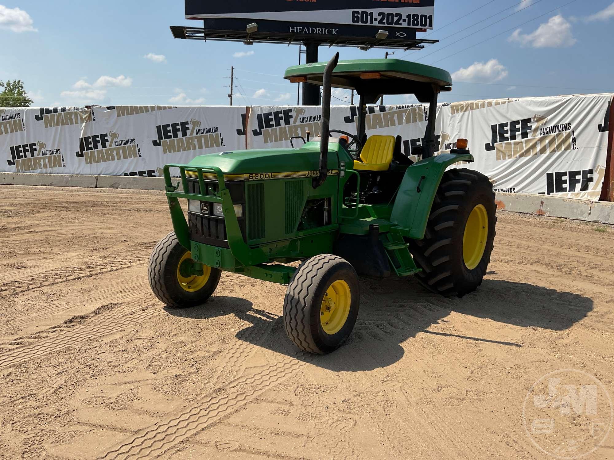 JOHN DEERE 6200L TRACTOR SN: L06200P140805