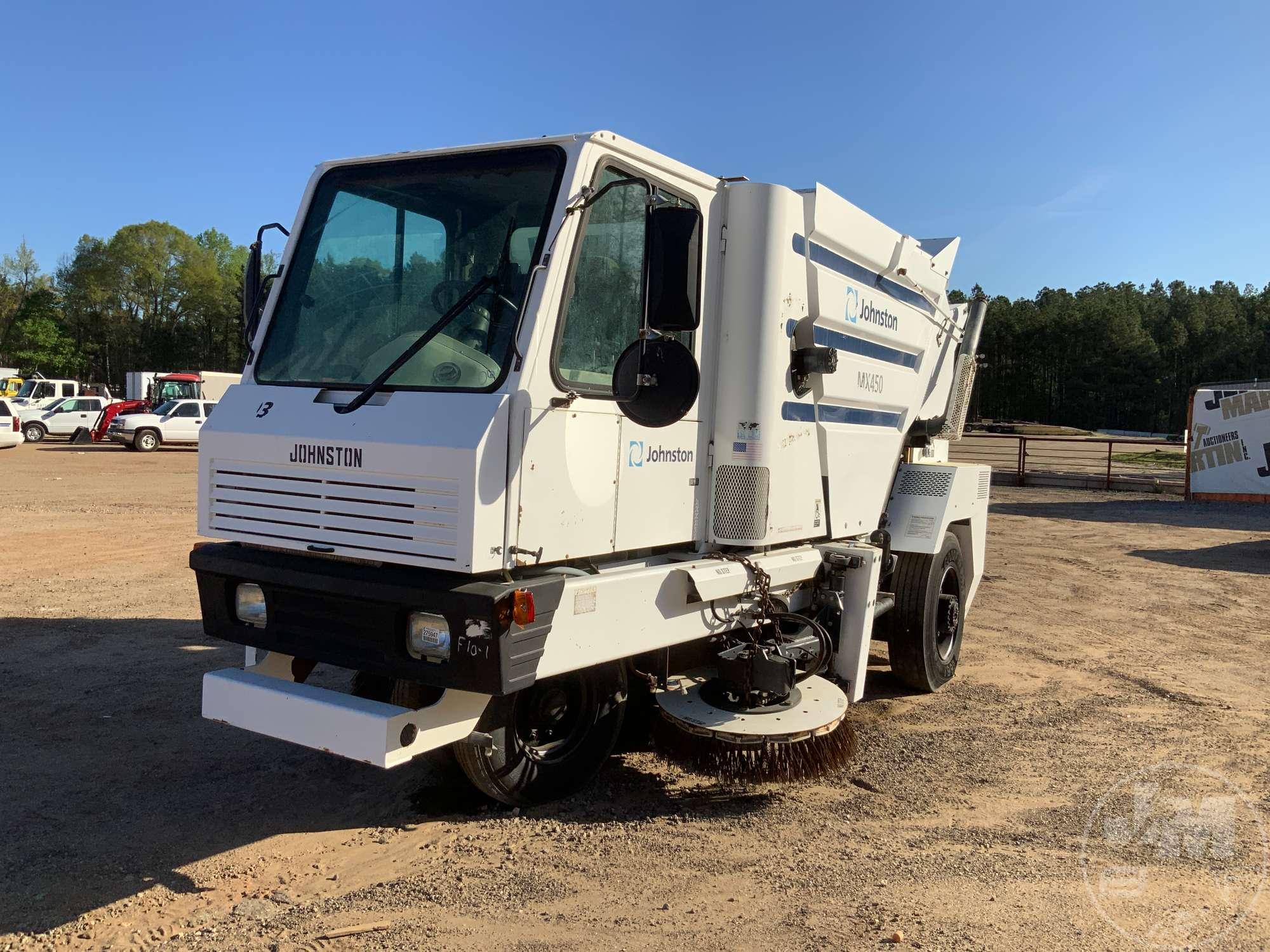 2006 ALLIANZ SWEEPER COMPANY VANGUARD VIN: 1J9VM3H6X6C172004 S/A SWEEPER TRUCK