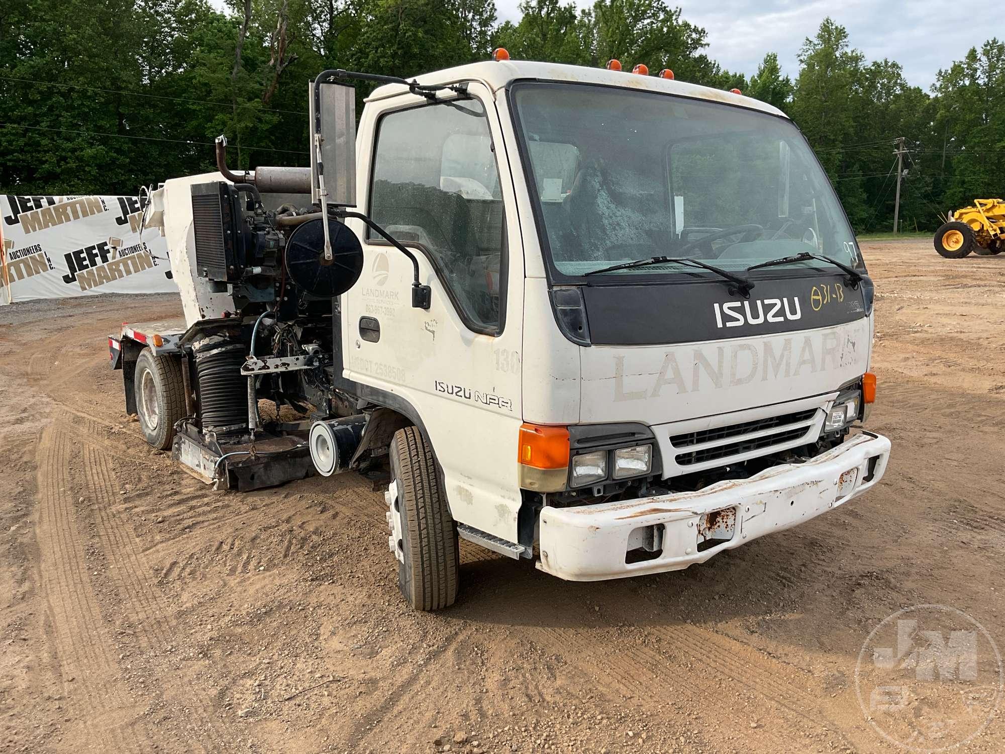 1997 ISUZU NPR VIN: JALB4B1K8V7012516 T/A SWEEPER TRUCK