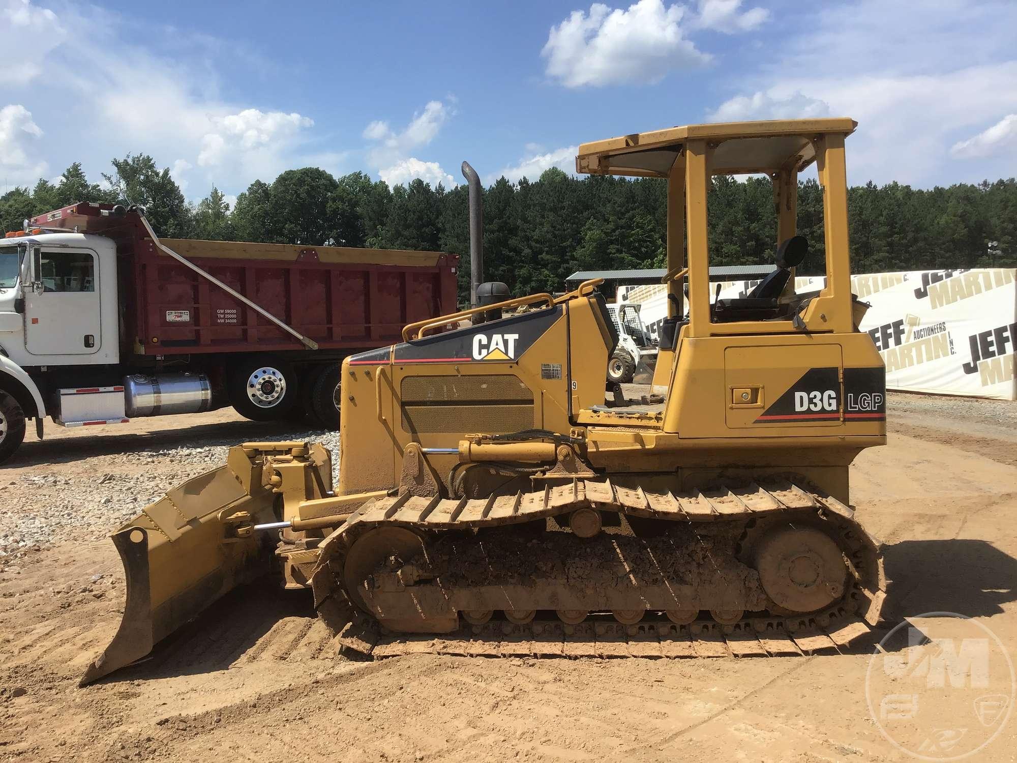 2005 CATERPILLAR D3G LGP SN: CAT00D3GABYR00794 CRAWLER TRACTOR CANOPY