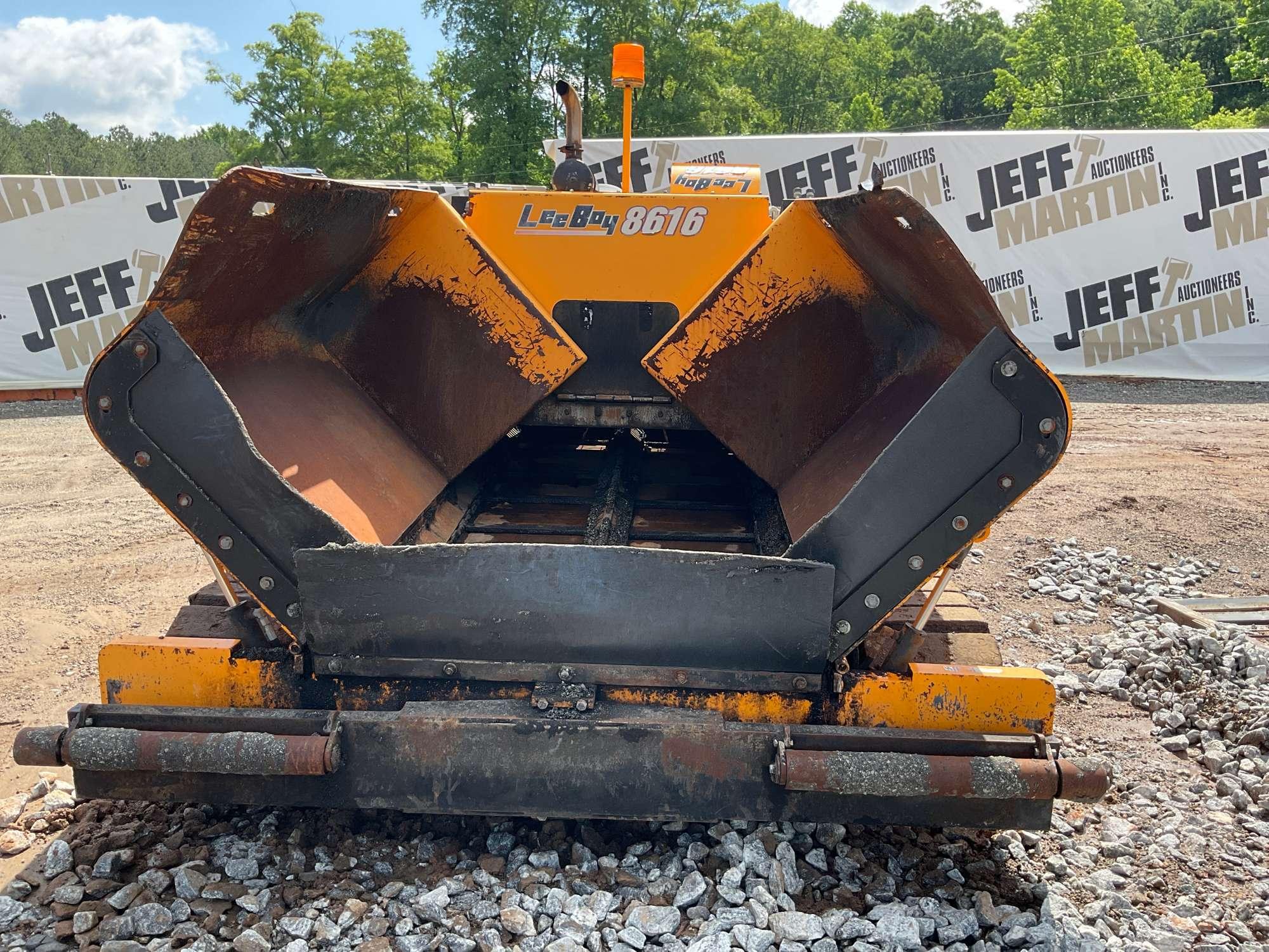 2014 LEEBOY 8616 CRAWLER ASPHALT PAVER SN: 94117