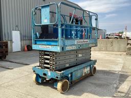 2000 GENIE GS - 3246 32’...... SCISSOR LIFT SN: 34177