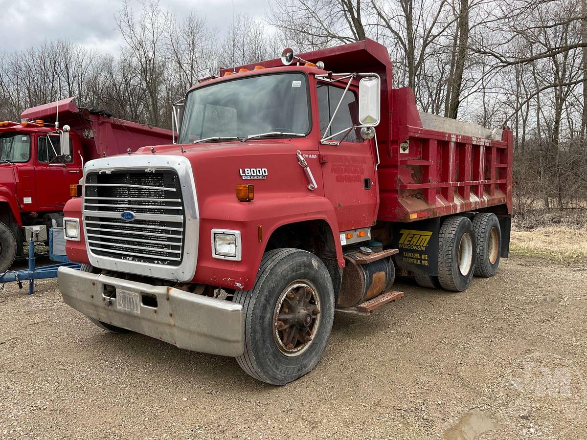 1992 FORD L8000 TANDEM AXLE DUMP TRUCK VIN: 1FDXR82A2NVA25805