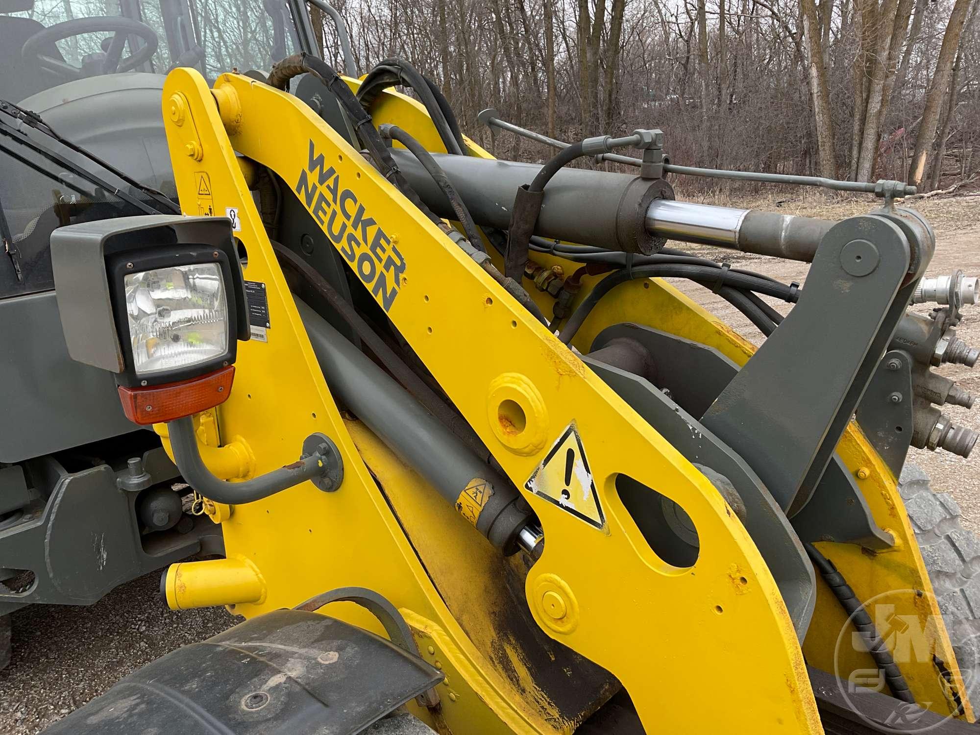 2017 WACKER NEUSON WL38 ARTICULATED WHEEL LOADER SN: 3040011