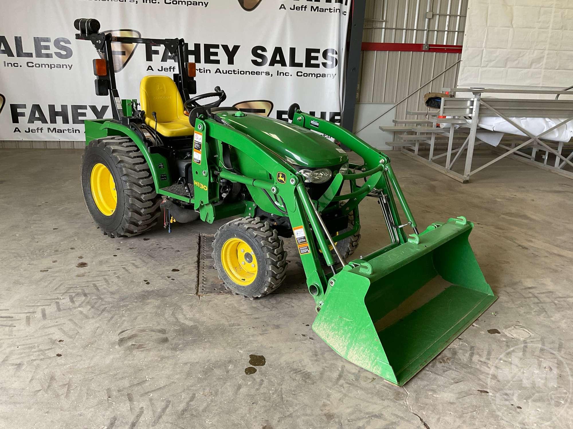 2016 JOHN DEERE 2032R SN: 116382