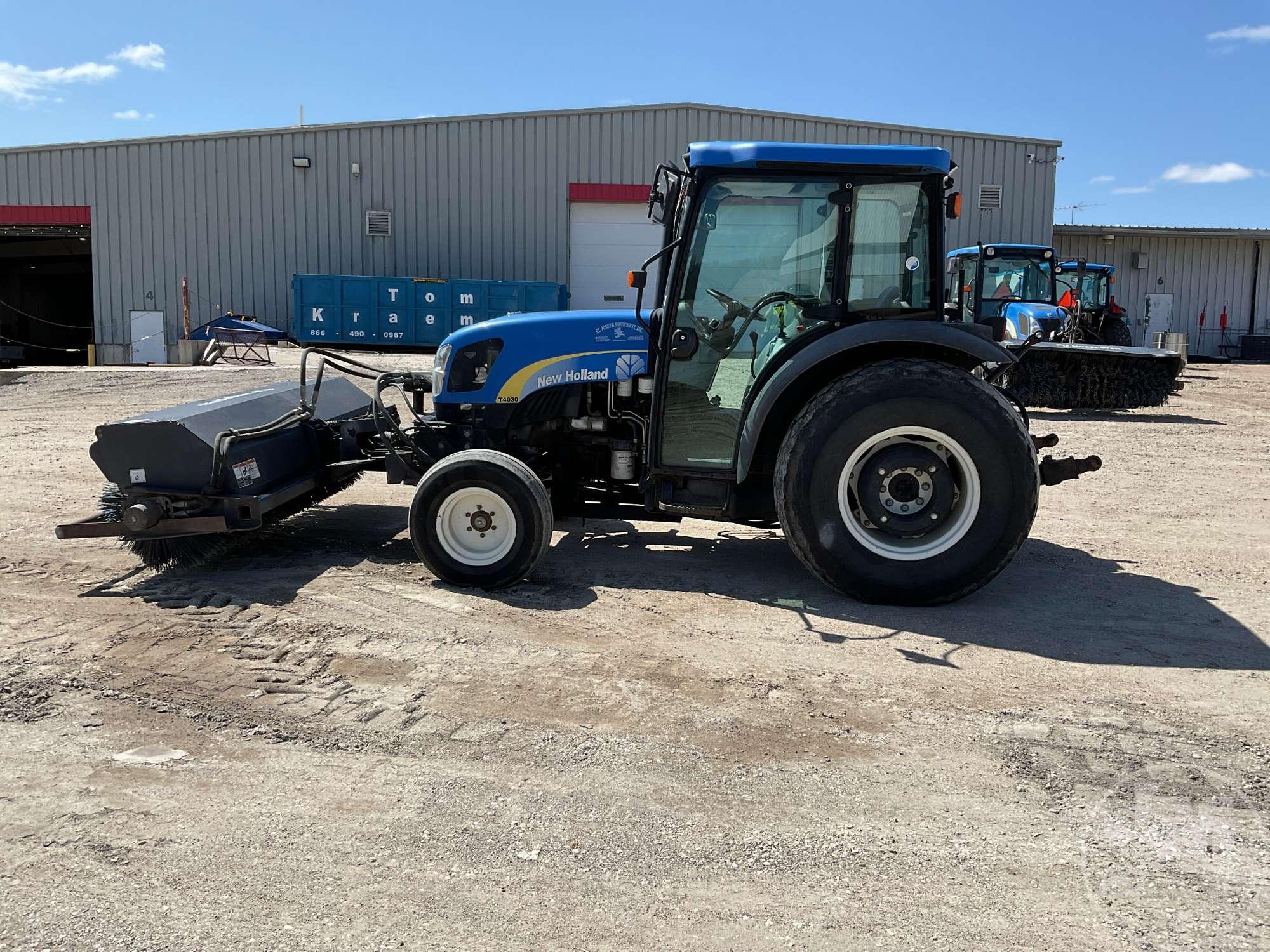 2010 NEW HOLLAND T4030 TRACTOR SN: ZAJA07488