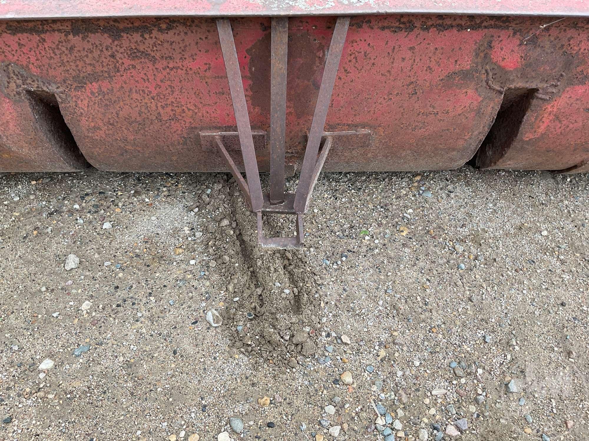 84" LOADER BUCKET