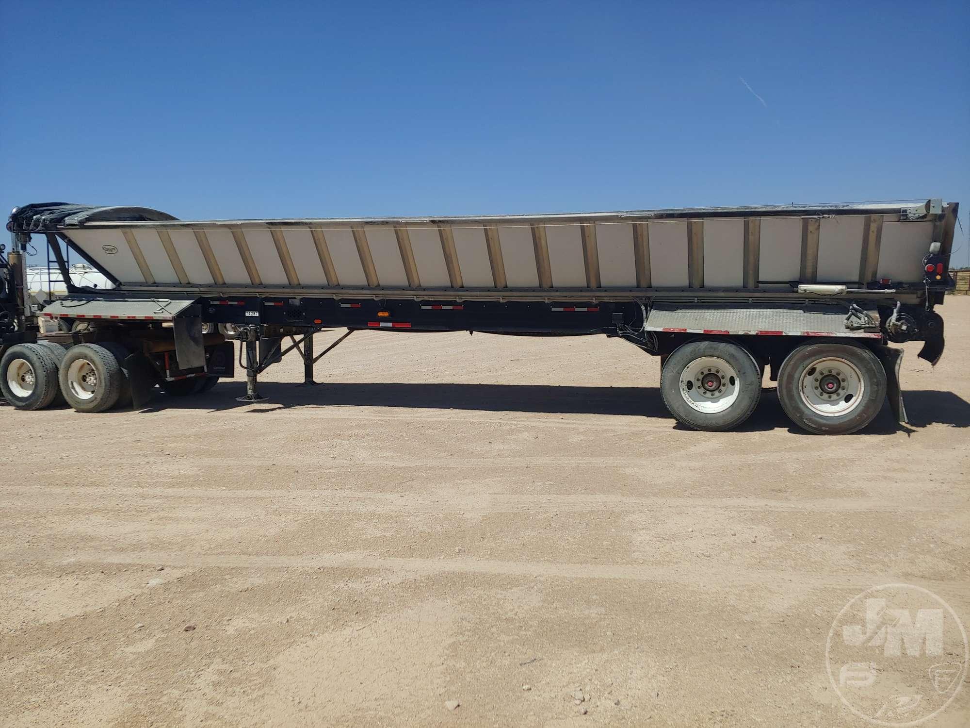 2012 ETNYRE 38' ALUMINUM  DUMP TRAILER VIN: 1E9V17207CE111208