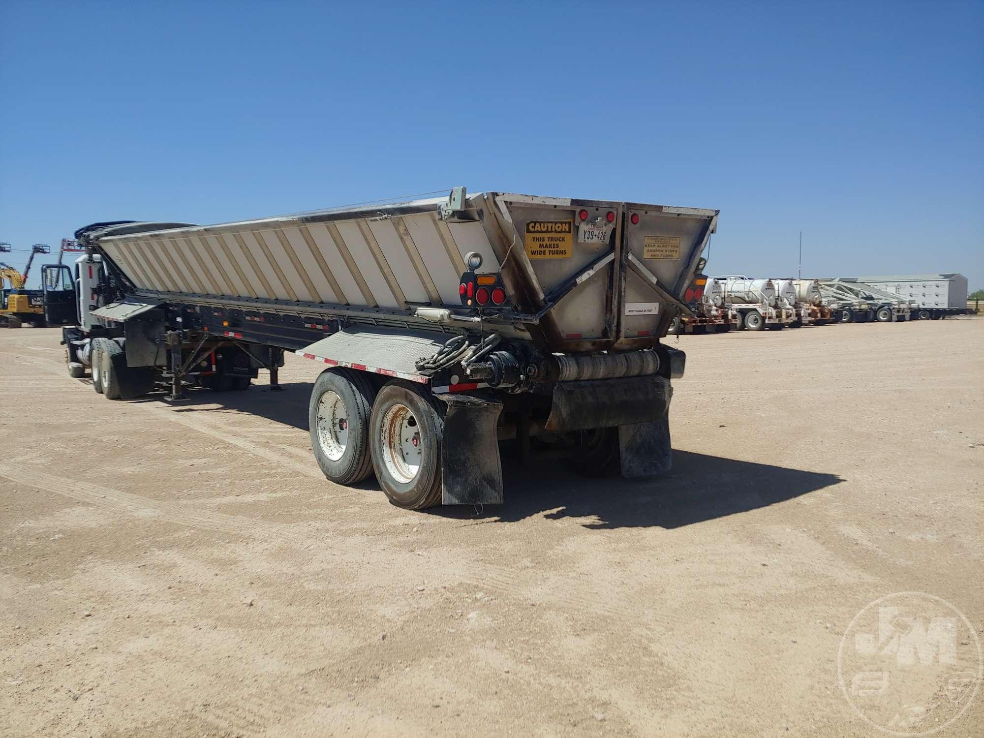 2012 ETNYRE 38' ALUMINUM  DUMP TRAILER VIN: 1E9V17207CE111208