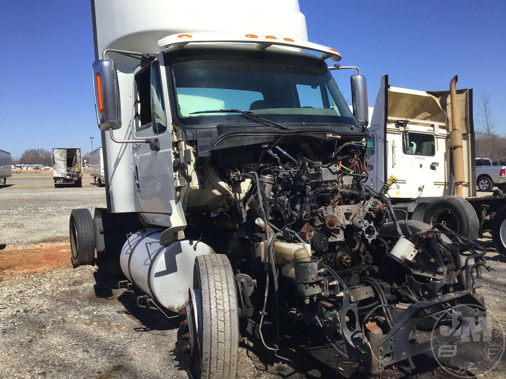 2013 INTERNATIONAL PROSTAR+ 122 VIN: 1HSDJSJR5DH295537 TANDEM AXLE DAY CAB TRUCK TRACTOR