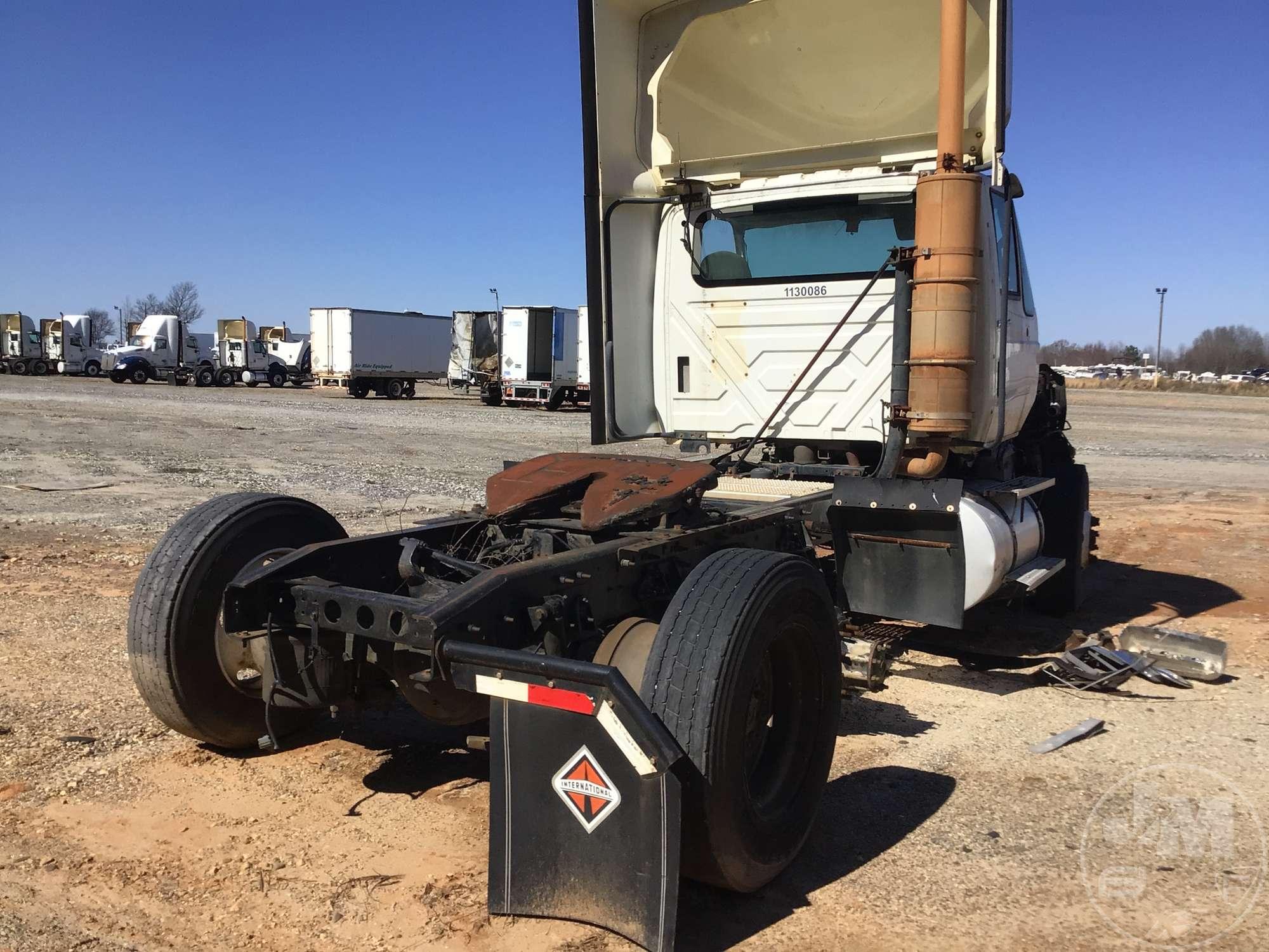 2013 INTERNATIONAL PROSTAR+ 122 VIN: 1HSDJSJR3DH295486 TANDEM AXLE DAY CAB TRUCK TRACTOR