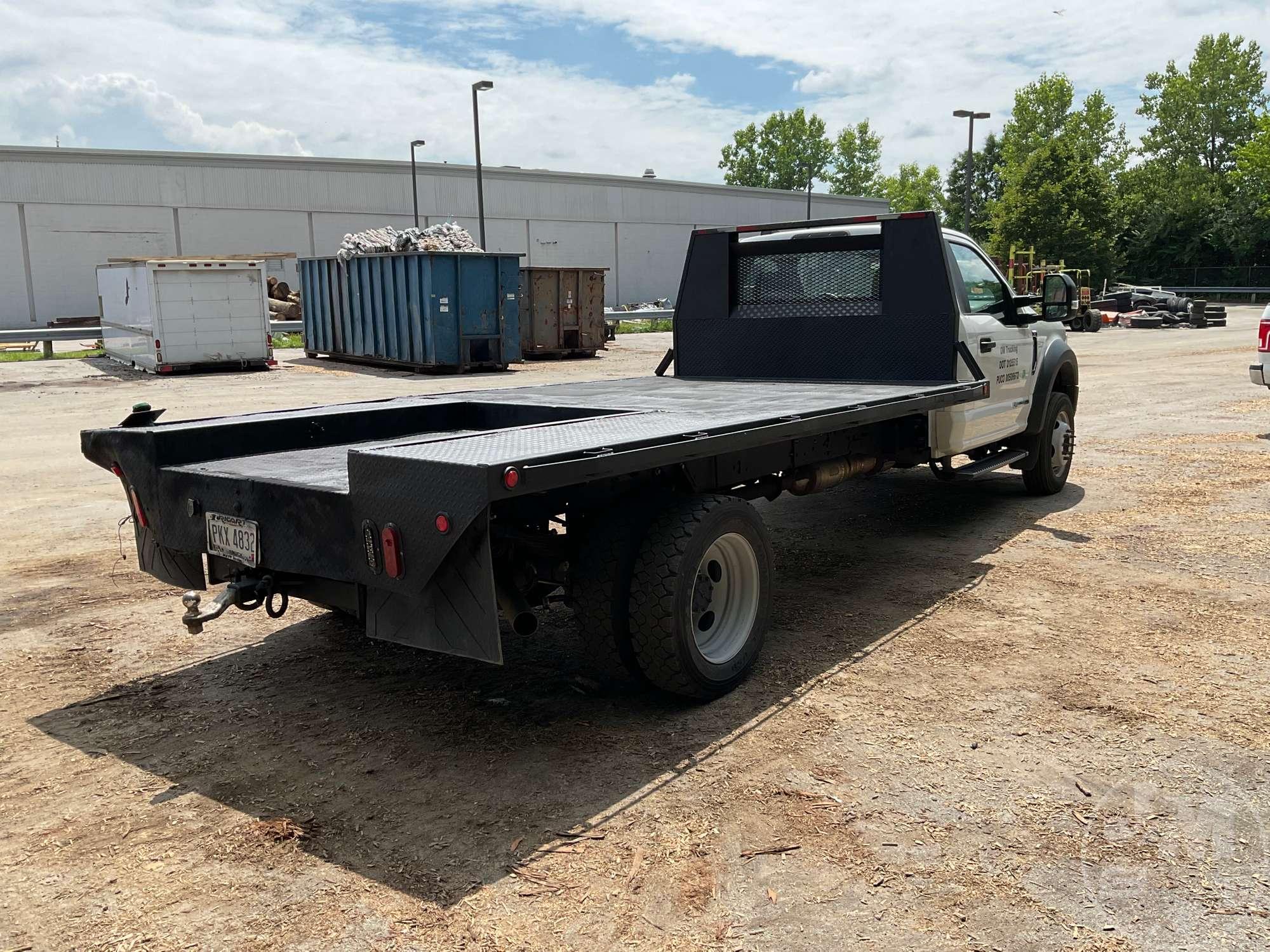 2020 FORD F-550 VIN: 1FDUF5GT2LDA00880 REGULAR CAB FLATBED TRUCK