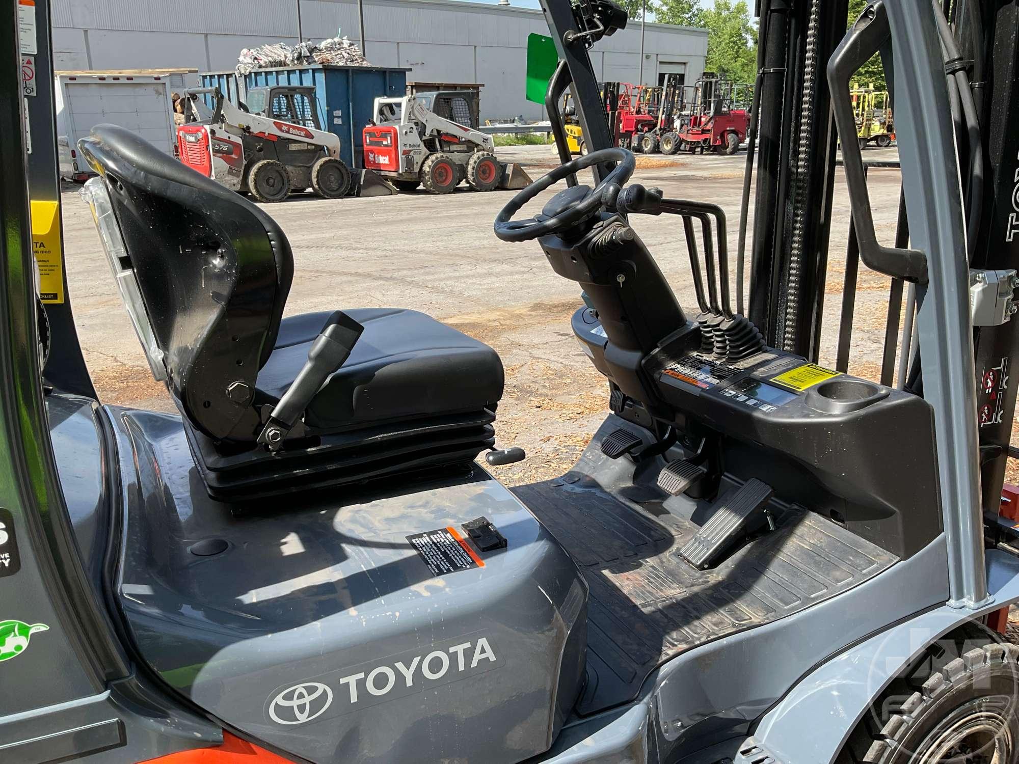 (UNUSED) 2022 TOYOTA 50-8FGU18 PNEUMATIC TIRE FORKLIFT SN: 10233