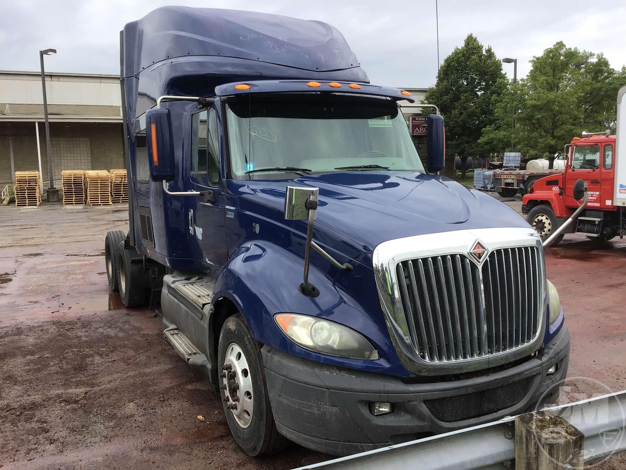 2012 INTERNATIONAL LF687 VIN: 3HSDJSJRXCN596423 TANDEM AXLE TRUCK TRACTOR