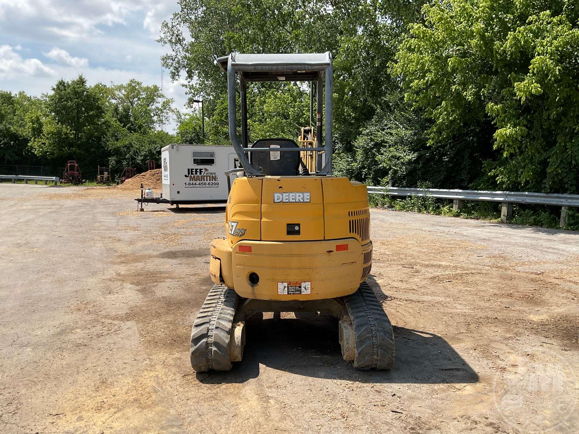 2002  DEERE 27ZTS MINI EXCAVATOR SN: FF027ZX220655