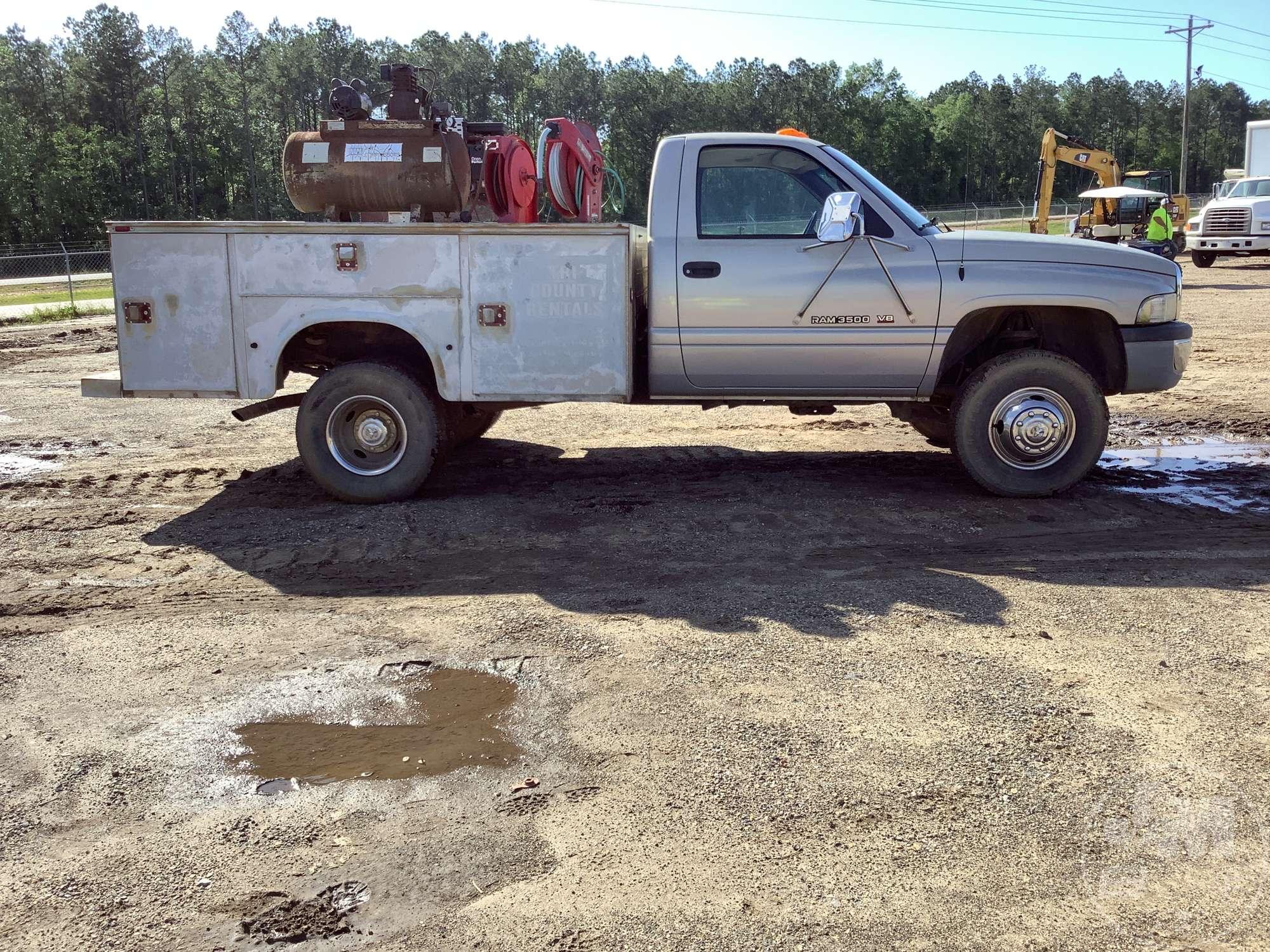 1999 DODGE RAM 3500 S/A UTILITY TRUCK VIN: 3B6MC365XXM579264