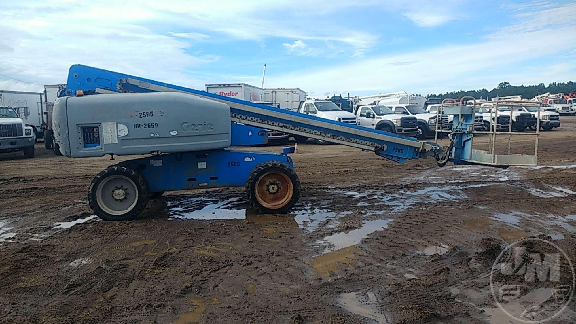 2007 GENIE S-60 60’...... 4X4 BOOM LIFT SN: S6007-16765