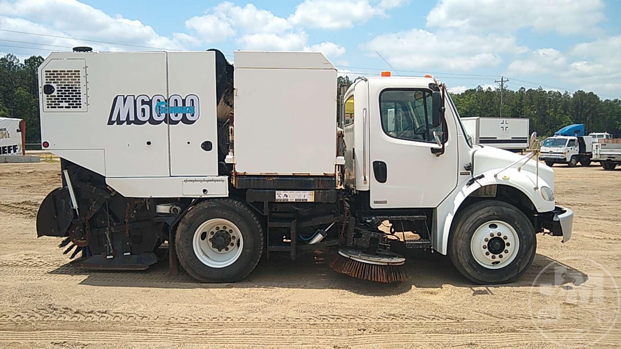 2007 FREIGHTLINER M2 VIN: 1FVACXCS77HY15894 S/A SWEEPER TRUCK