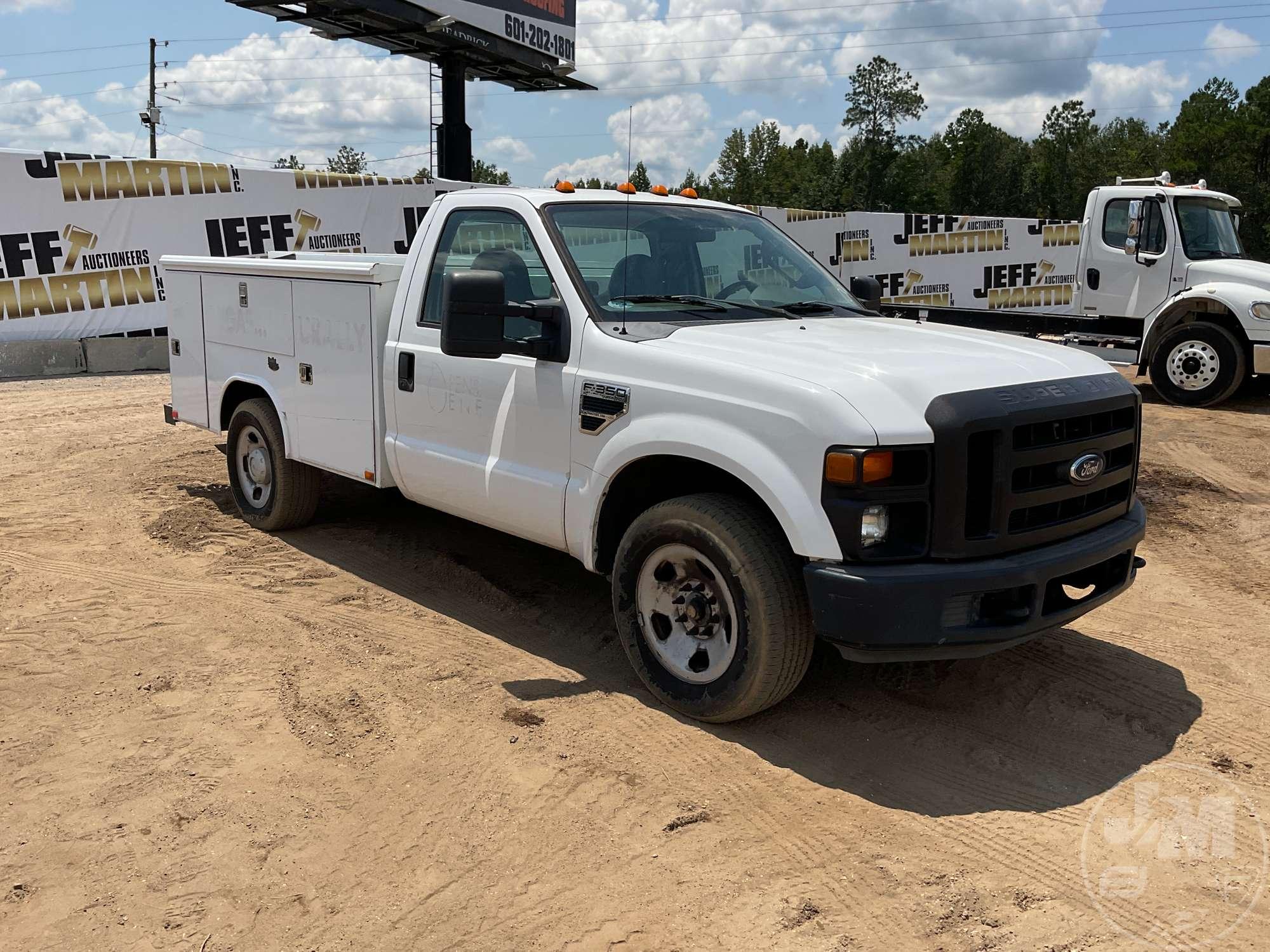 2009 FORD F-350 SUPERDUTY XL T/A UTILITY TRUCK VIN: 1FDSF34Y19EA40558