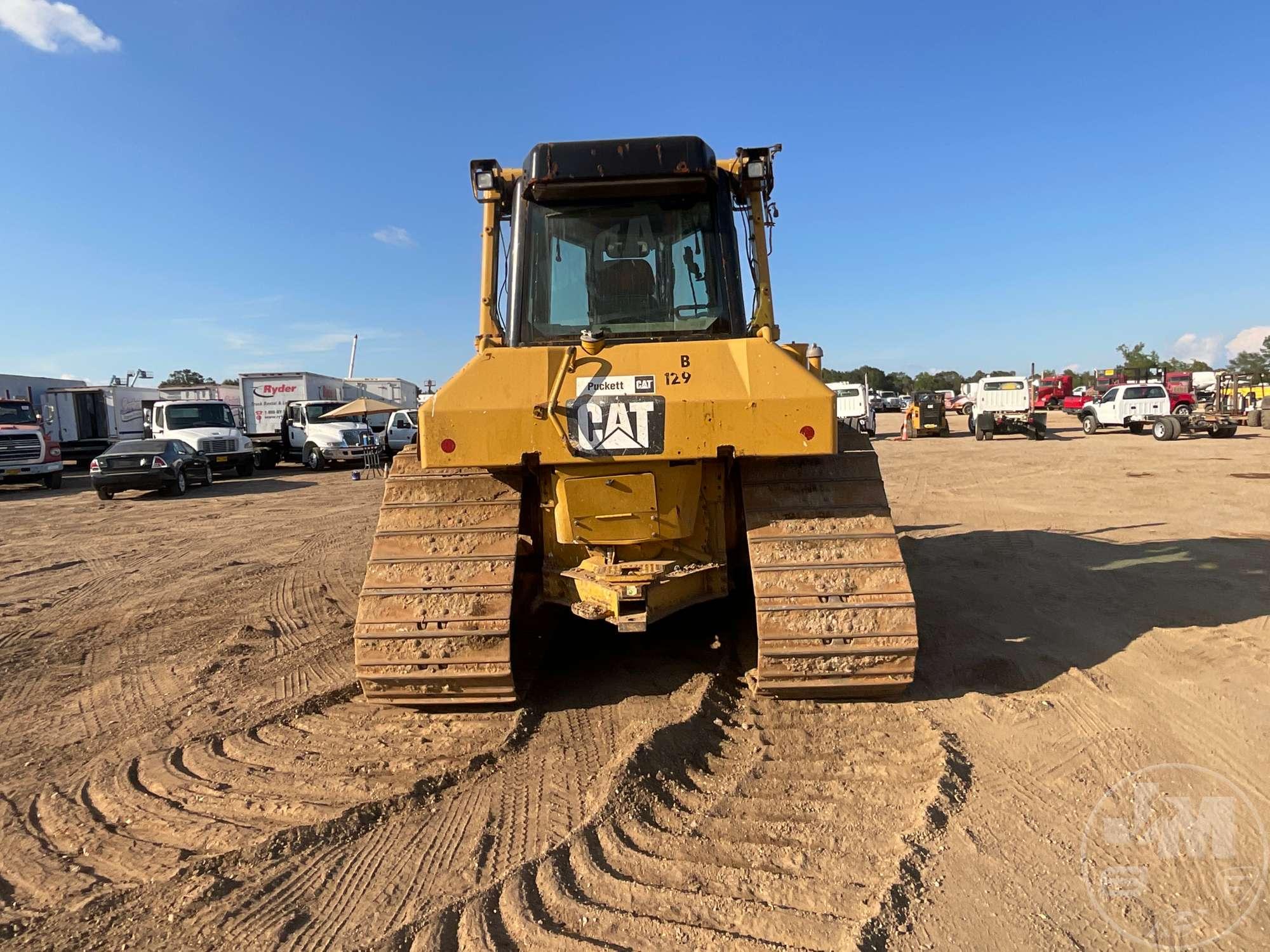 2015 CATERPILLAR D6N LGP SN: PBA2457 CRAWLER TRACTOR CAB