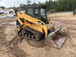 2003 CATERPILLAR MODEL 257 MULTI TERRAIN LOADER SN: CAT00257JCMM00947 CAB