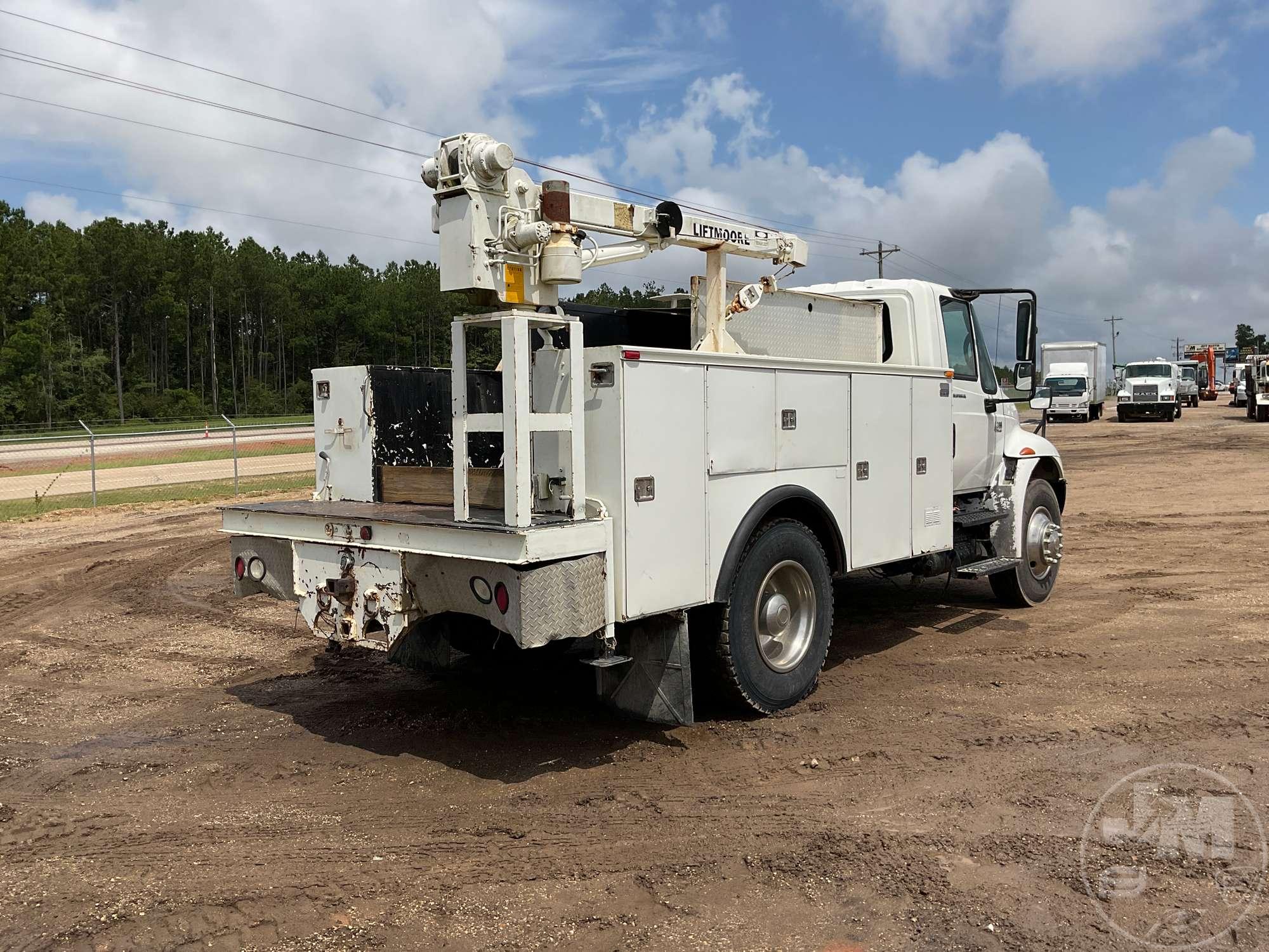 2005 INTERNATIONAL 4300 S/A MECHANICS TRUCK VIN: 1HTMMAAL55H116780