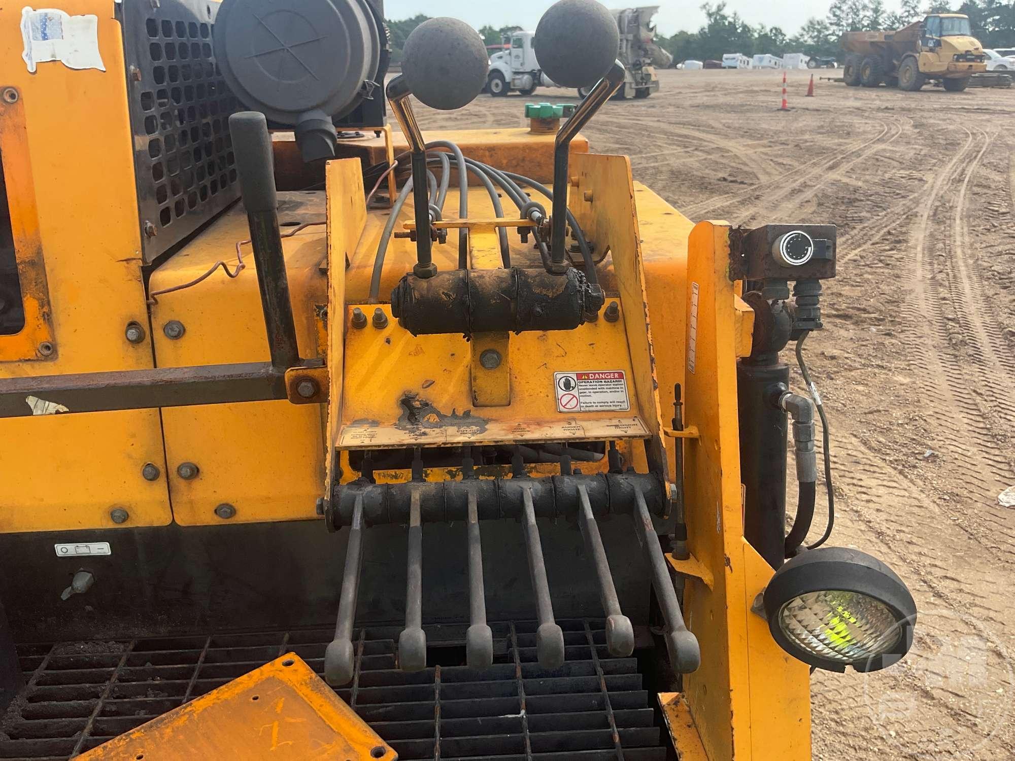 2014 LEEBOY 8500C CRAWLER ASPHALT PAVER SN: 106797