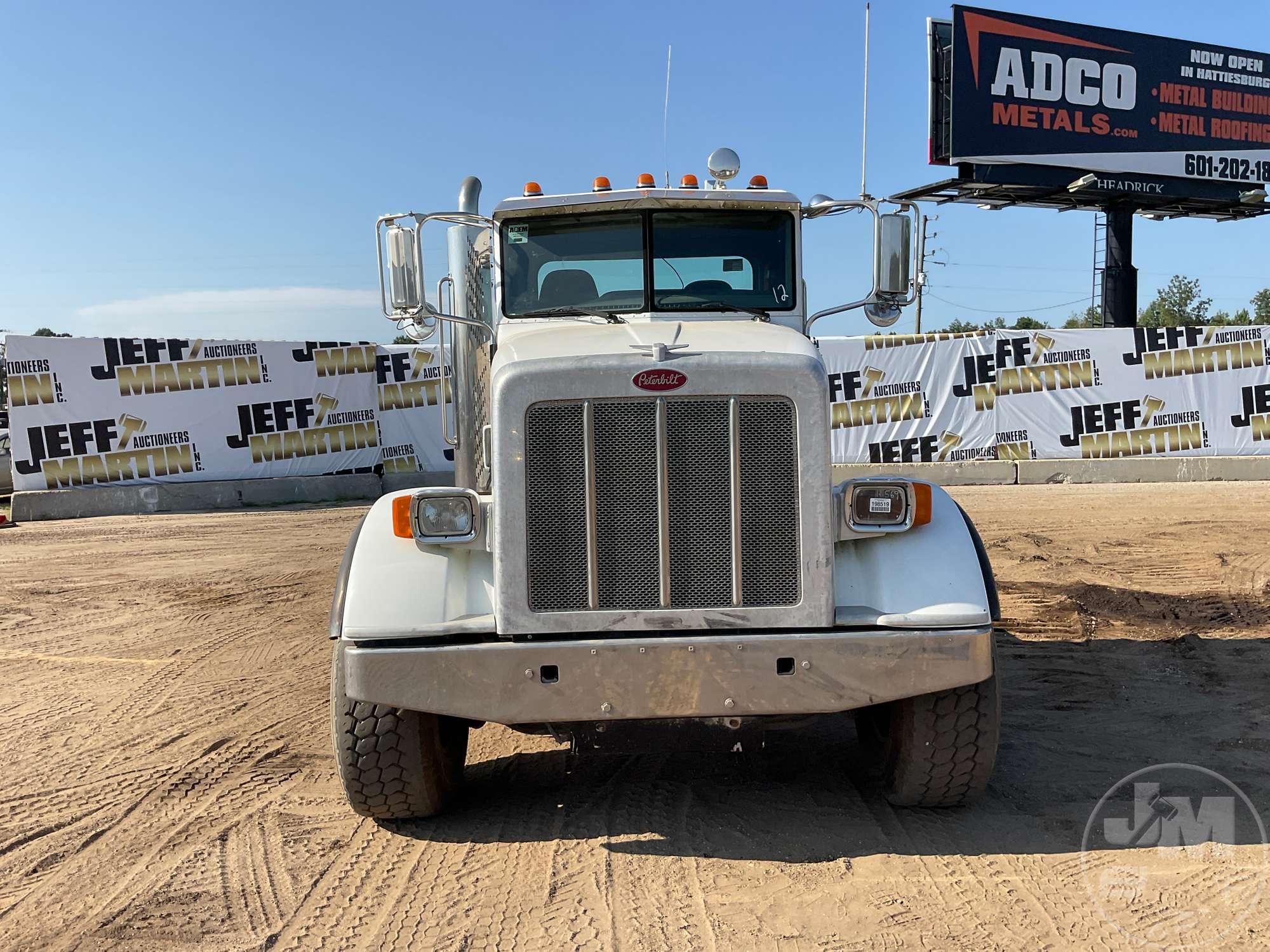 2012 PETERBILT 365 TANDEM AXLE VIN: 1NPSL70X9CD170806 CAB & CHASSIS