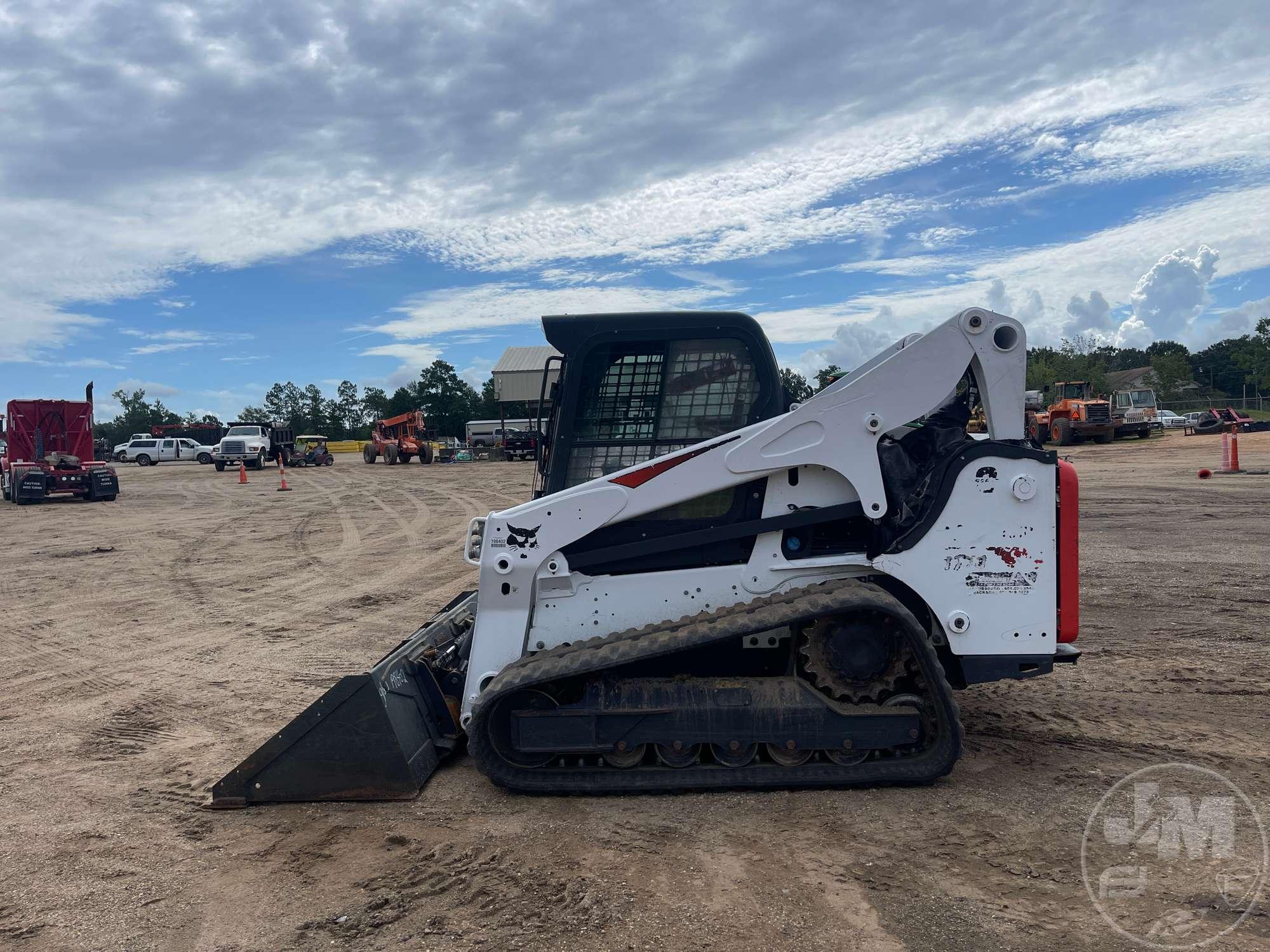 2020 BOBCAT MODEL T770 MULTI TERRAIN LOADER SN: AT6324443 CAB