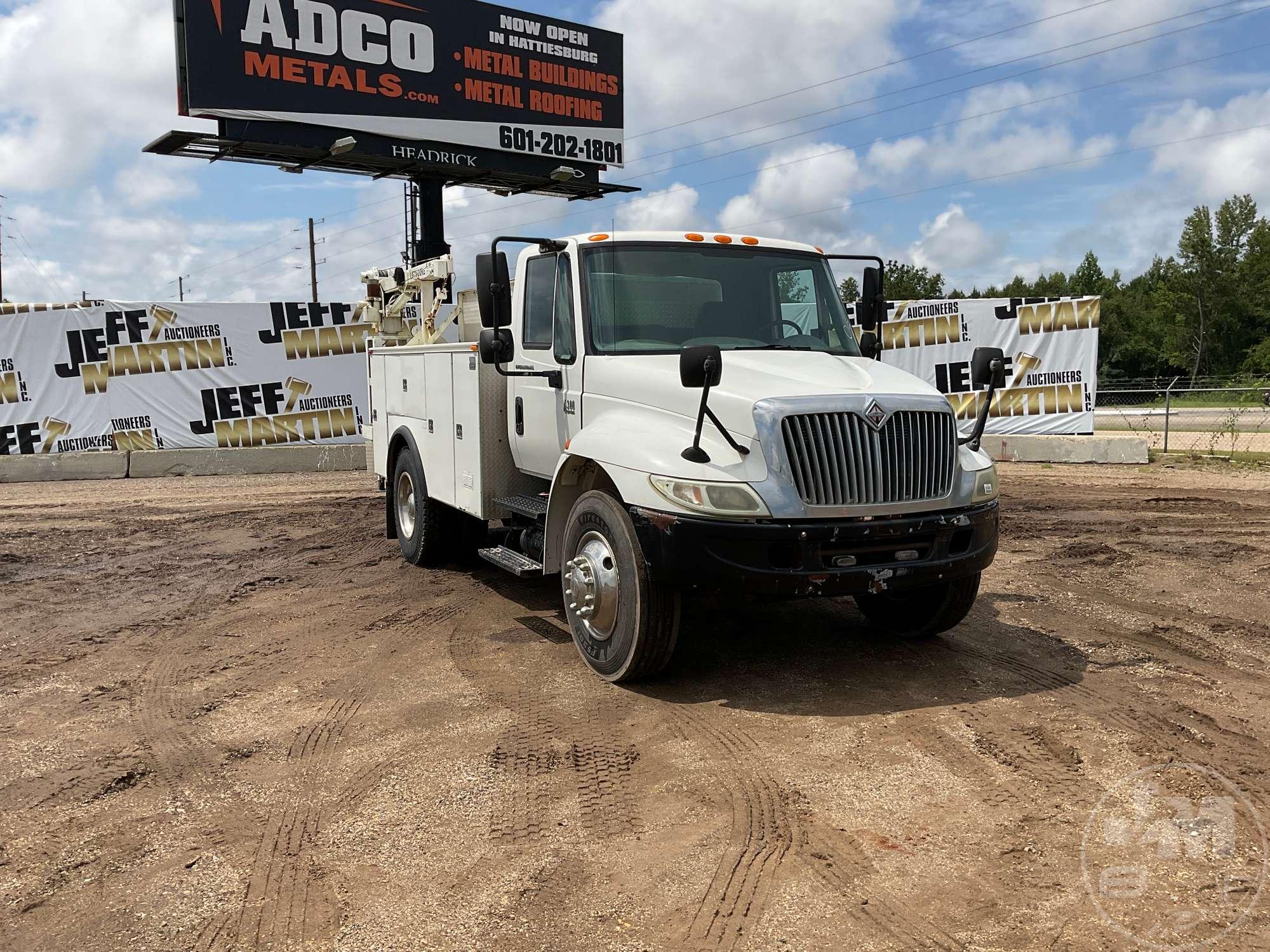 2005 INTERNATIONAL 4300 S/A MECHANICS TRUCK VIN: 1HTMMAAL55H116780