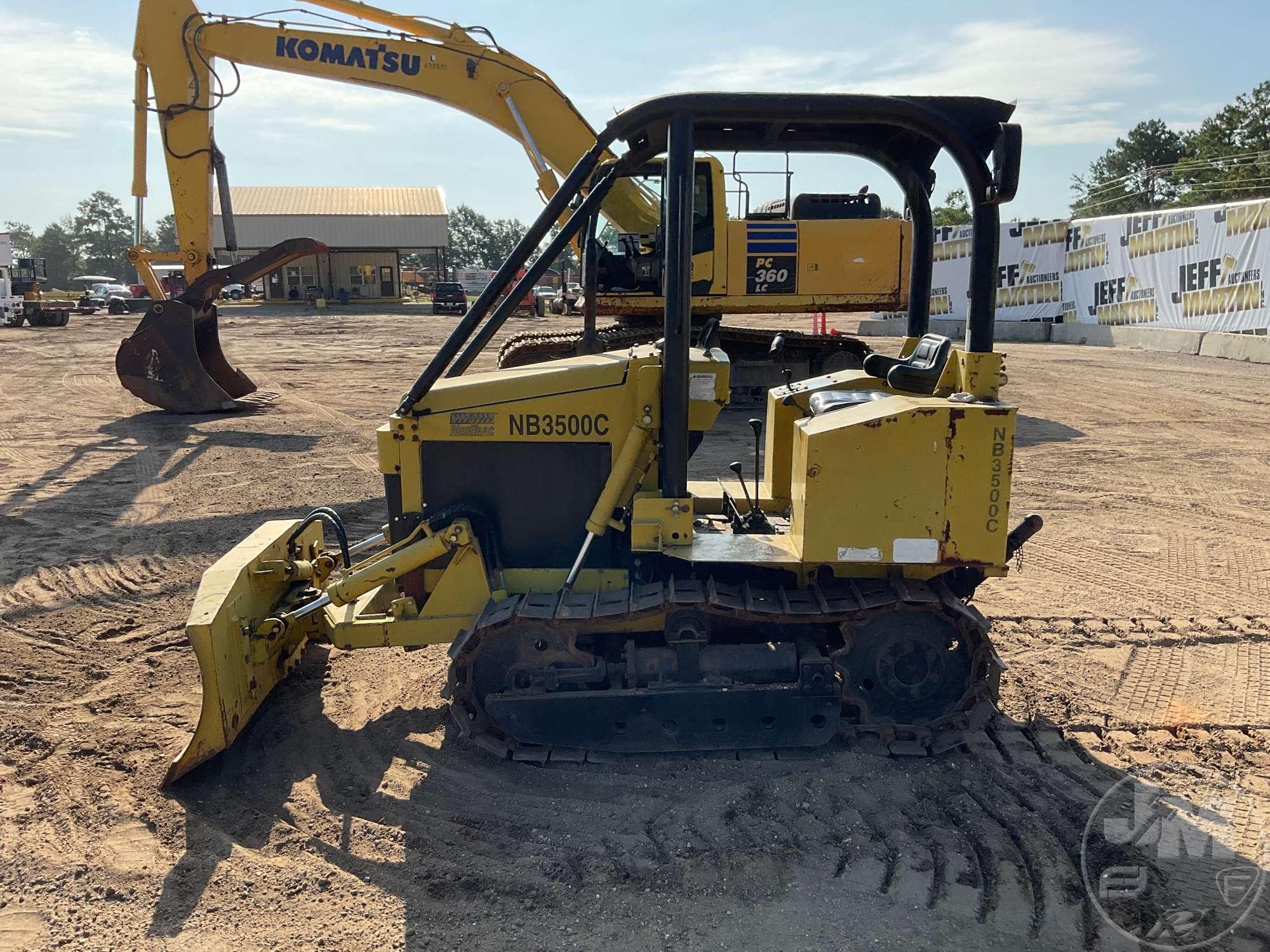 2007 NORTRAC NB3500 SN: YCT0701007 CRAWLER TRACTOR CANOPY