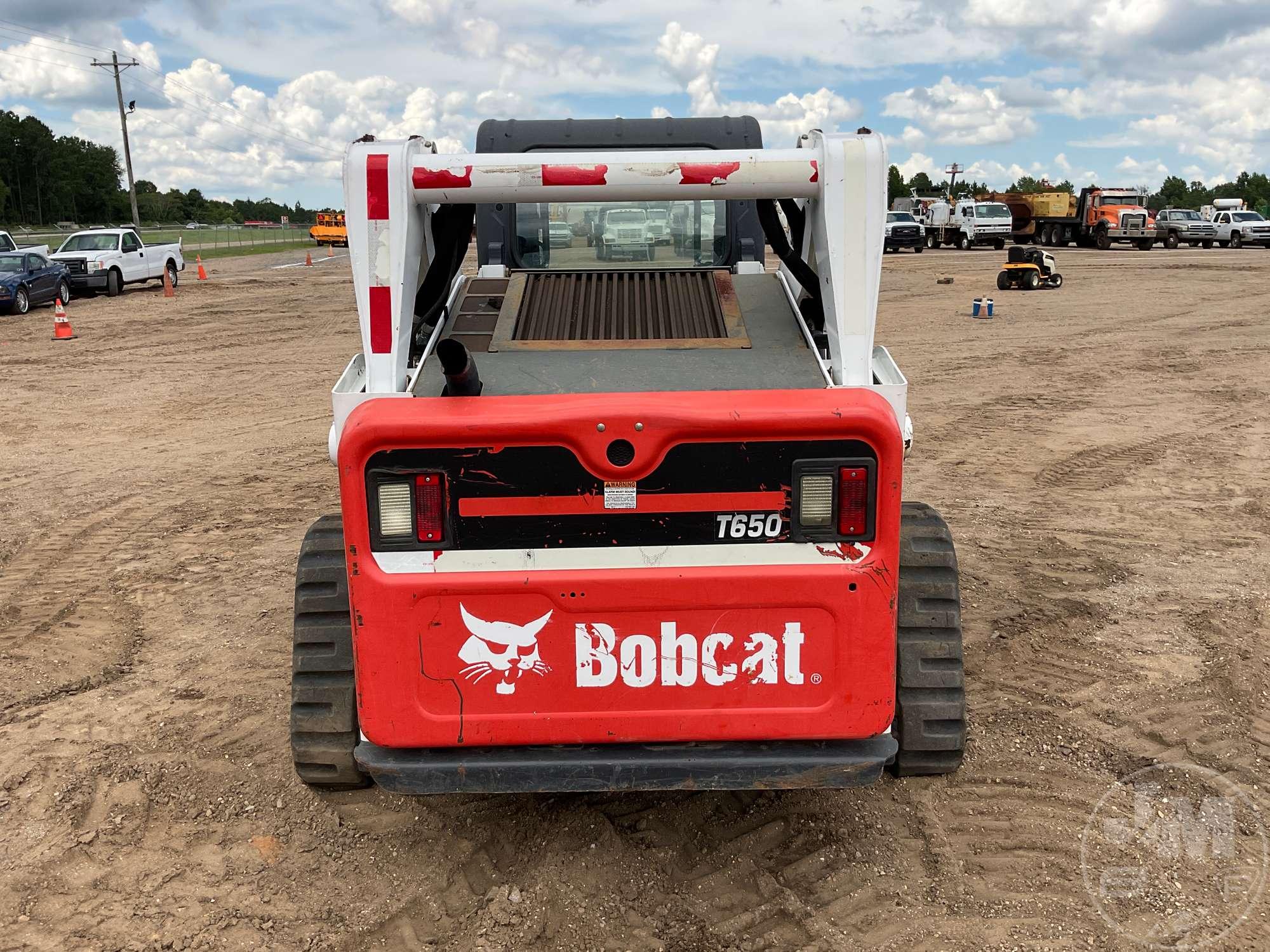 2016 BOBCAT MODEL T650 MULTI TERRAIN LOADER SN: ALJG18977 CAB