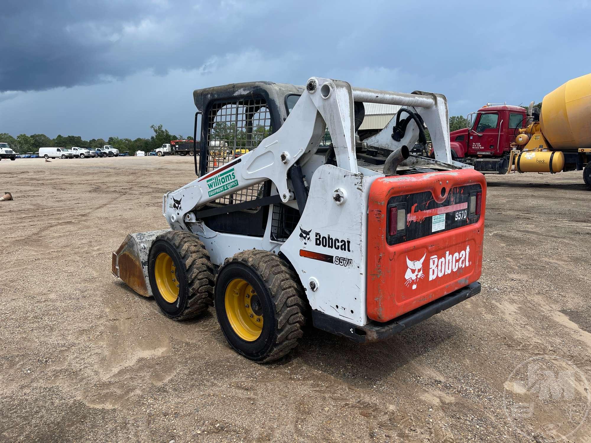 2015 BOBCAT S570 SKID STEER SN: ALM413652 CANOPY